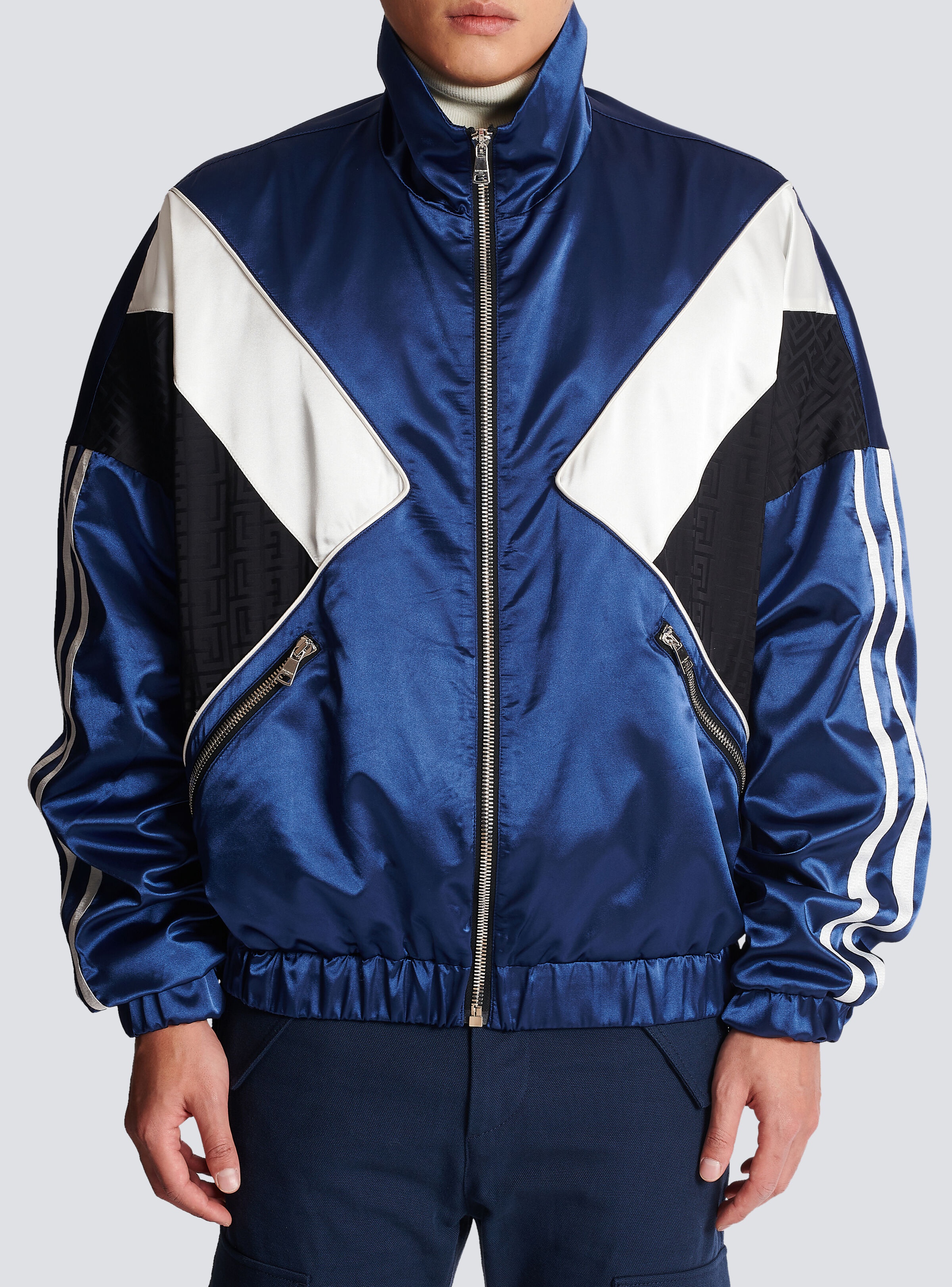 Monogrammed satin jacket - 5