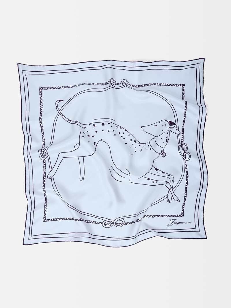 The Dalmatien scarf 3