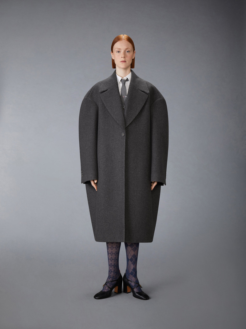 Thom Browne MELTON COCOON COAT outlook