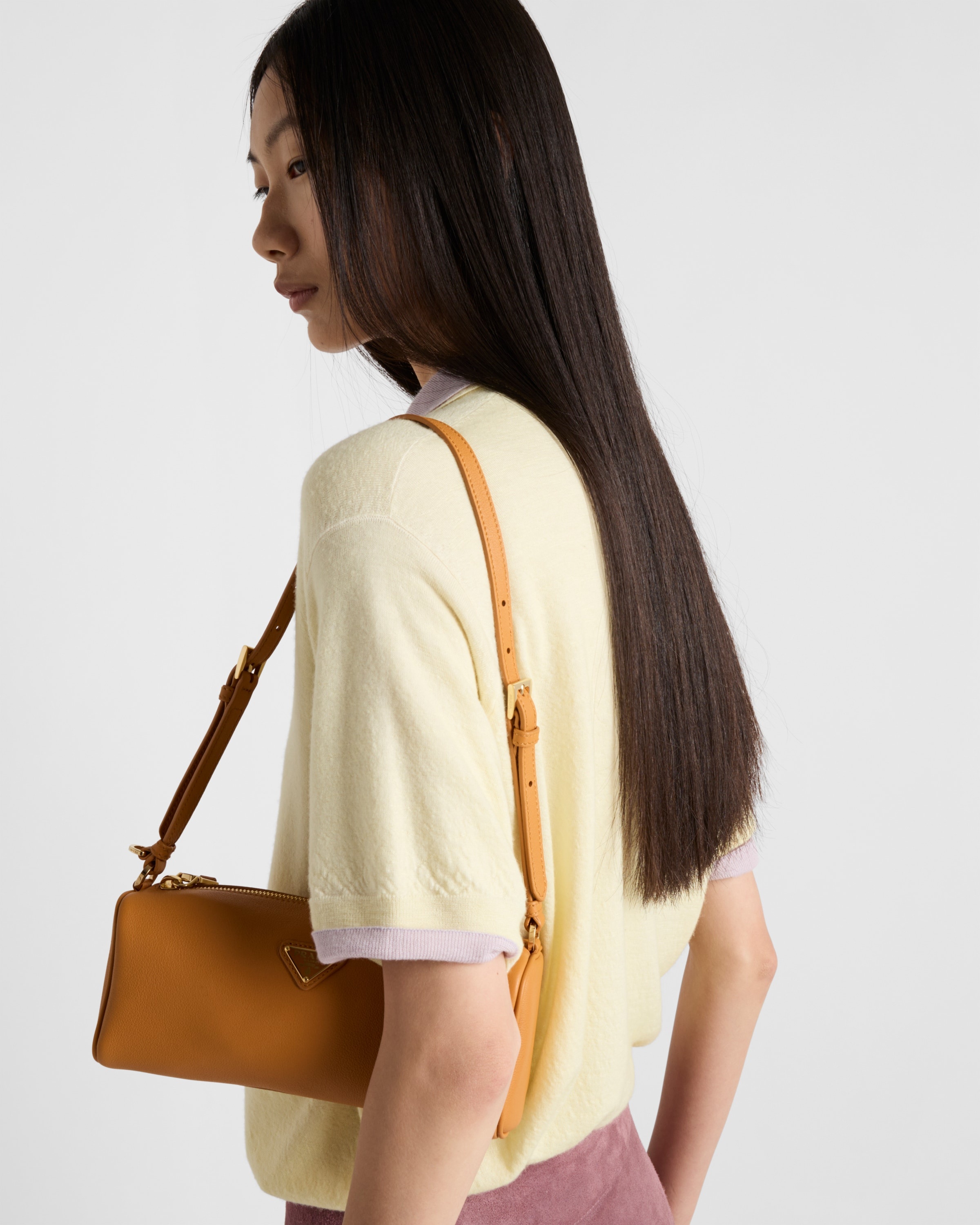 Leather pouch - 8