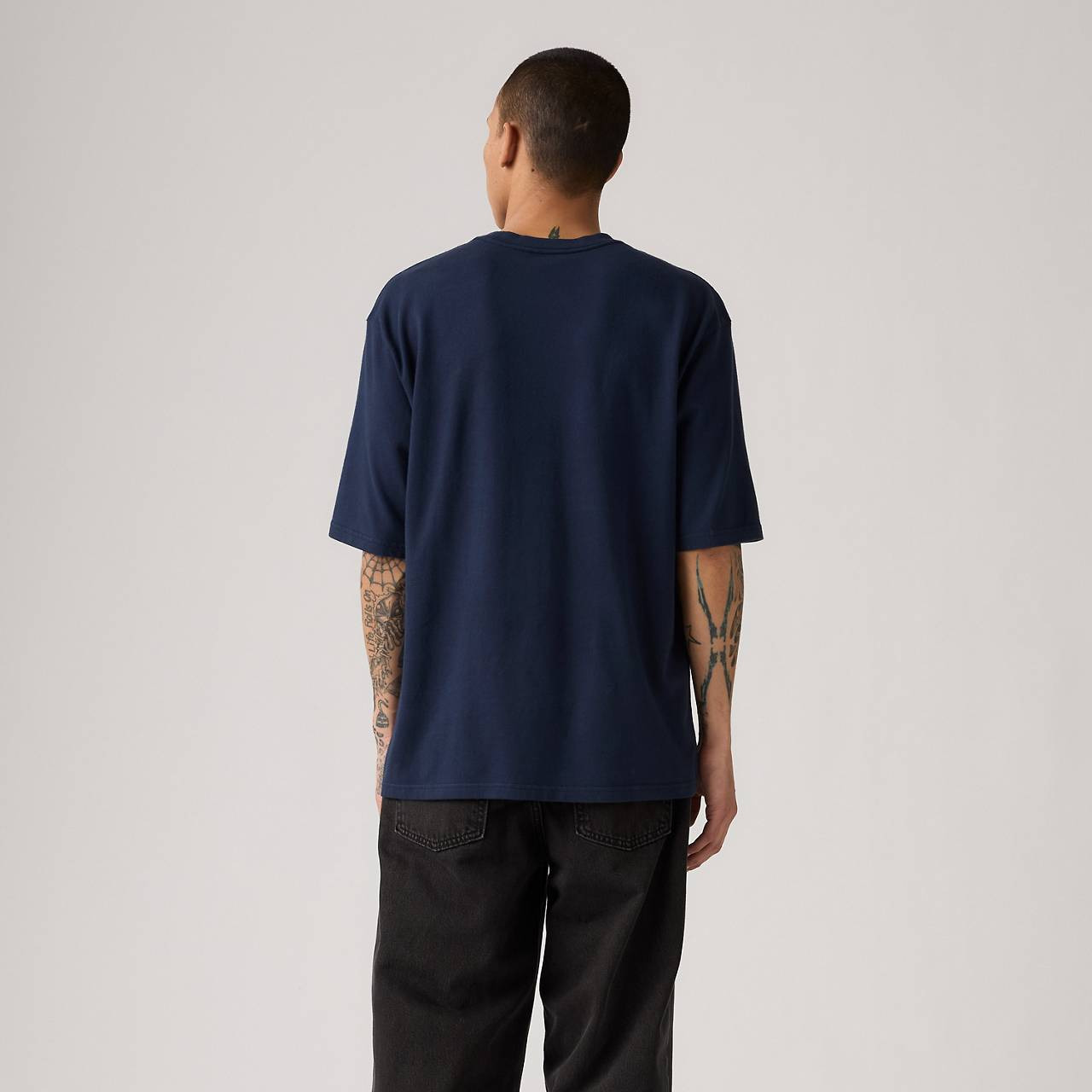 HALF-SLEEVE GRAPHIC POCKET T-SHIRT - 4