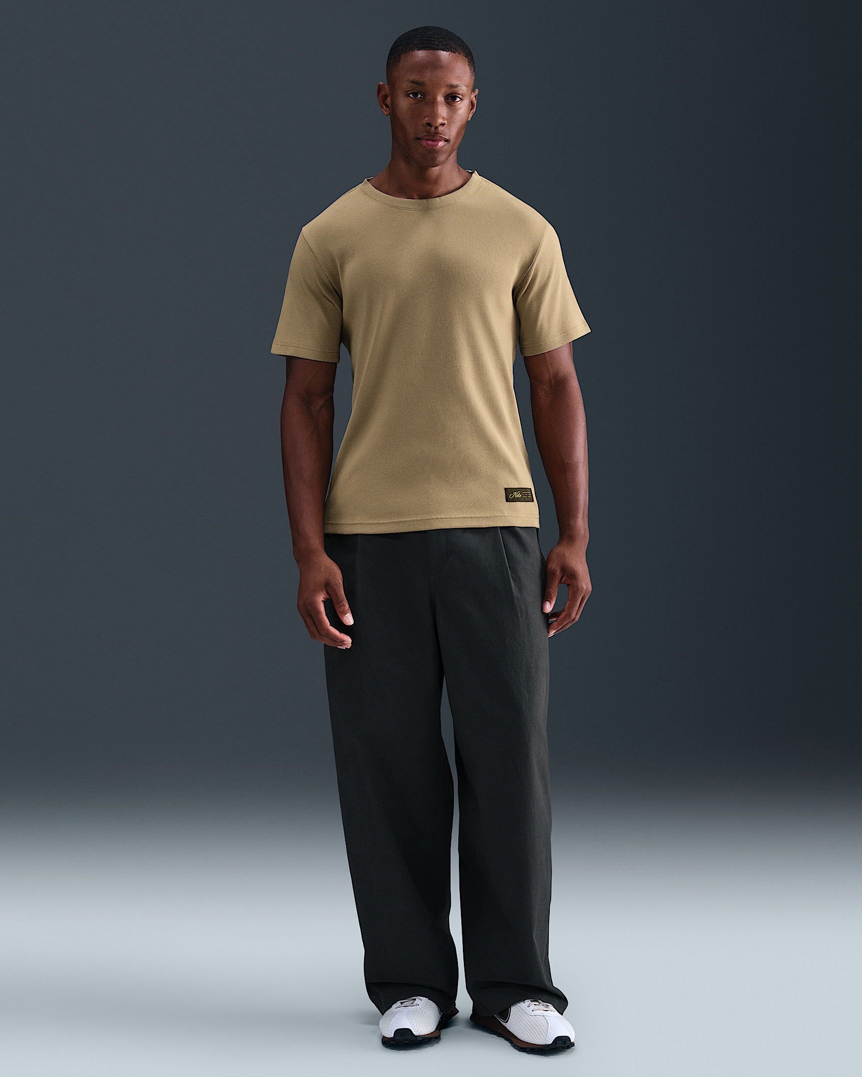 Nike Sportswear T-Shirt - 4