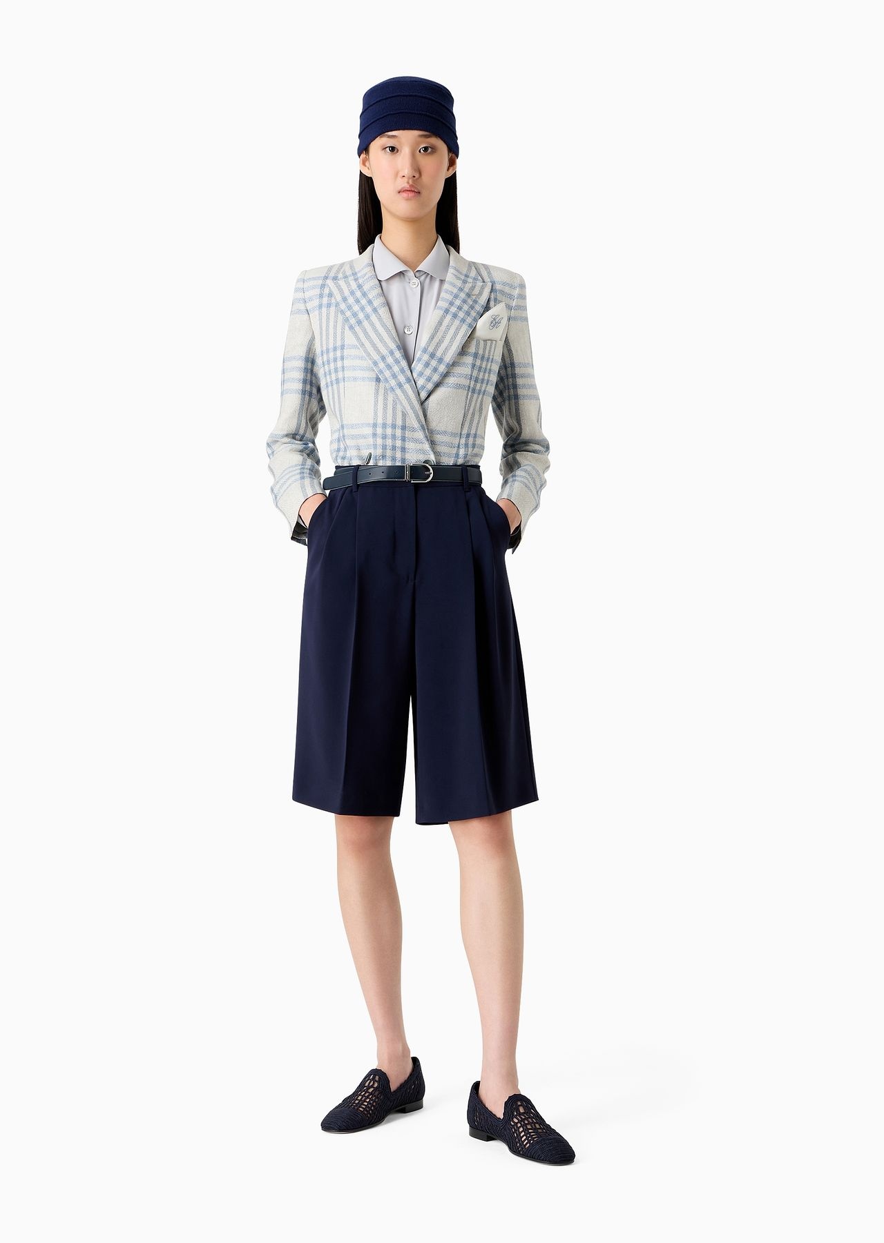 Icon double-breasted linen blazer with a jacquard check motif - 4