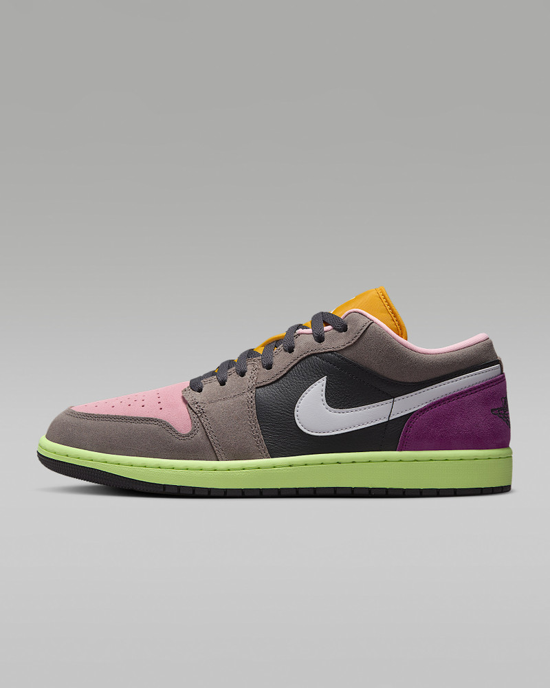 Air Jordan 1 Low SE Men's Shoes - 1
