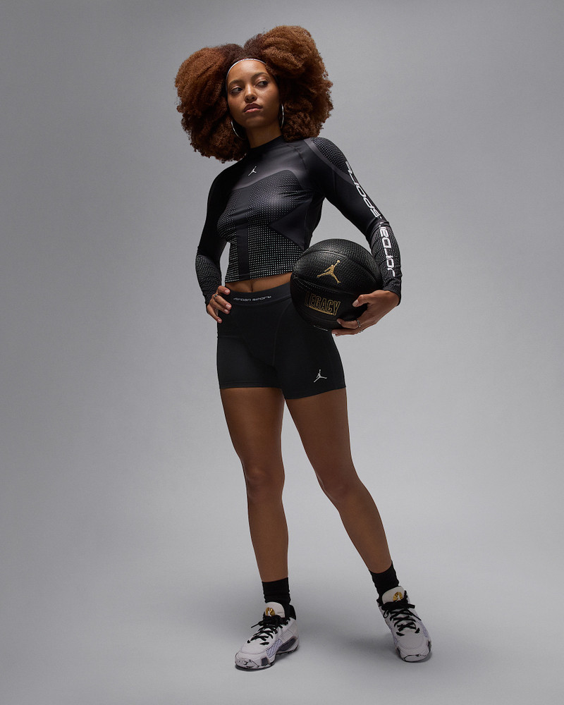 Jordan Sport Leak Protection: Period Women's Shorts 6