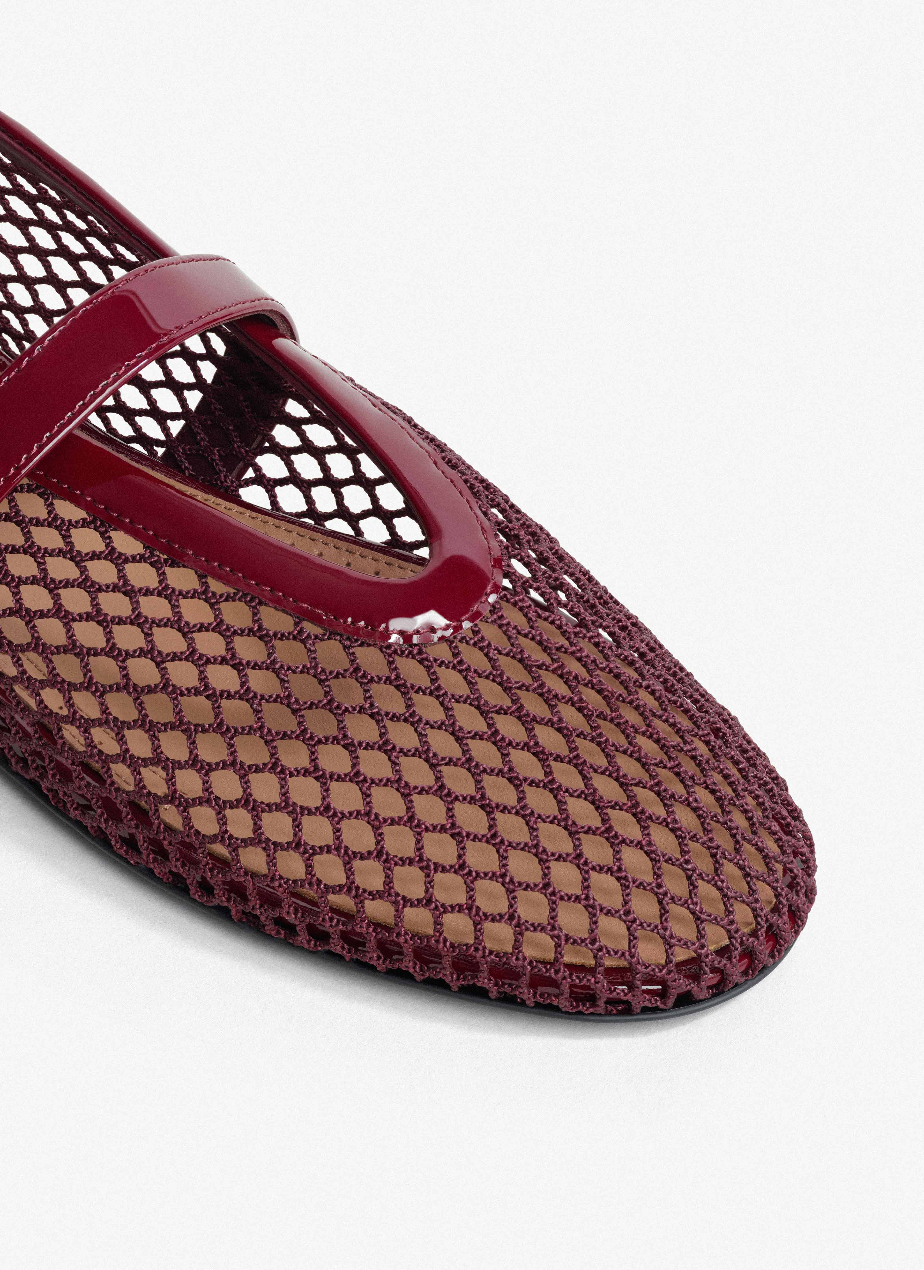 BALLET FLATS IN FISHNET - 4