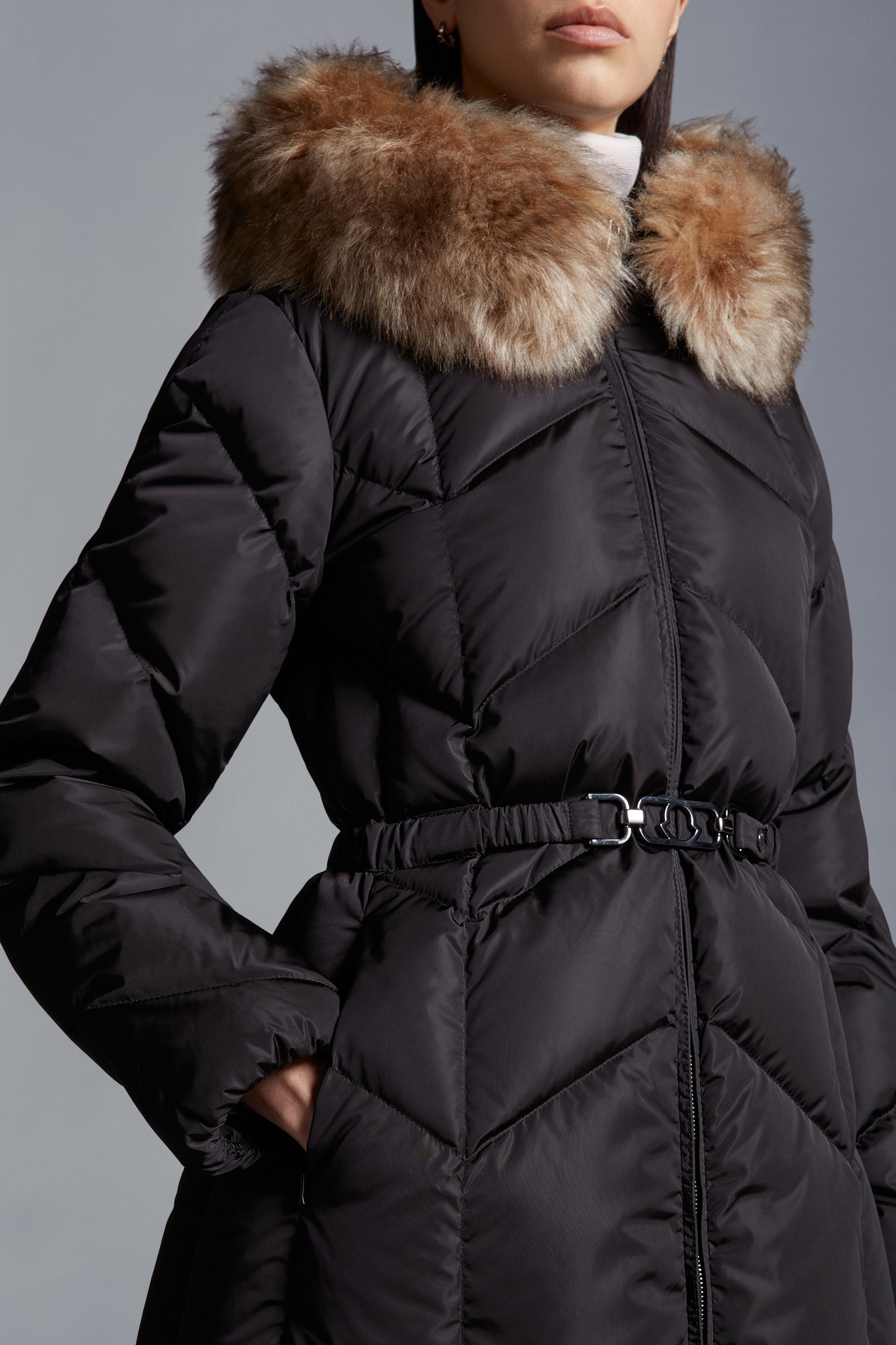 Moncler Loriot Short Down Jacket | REVERSIBLE