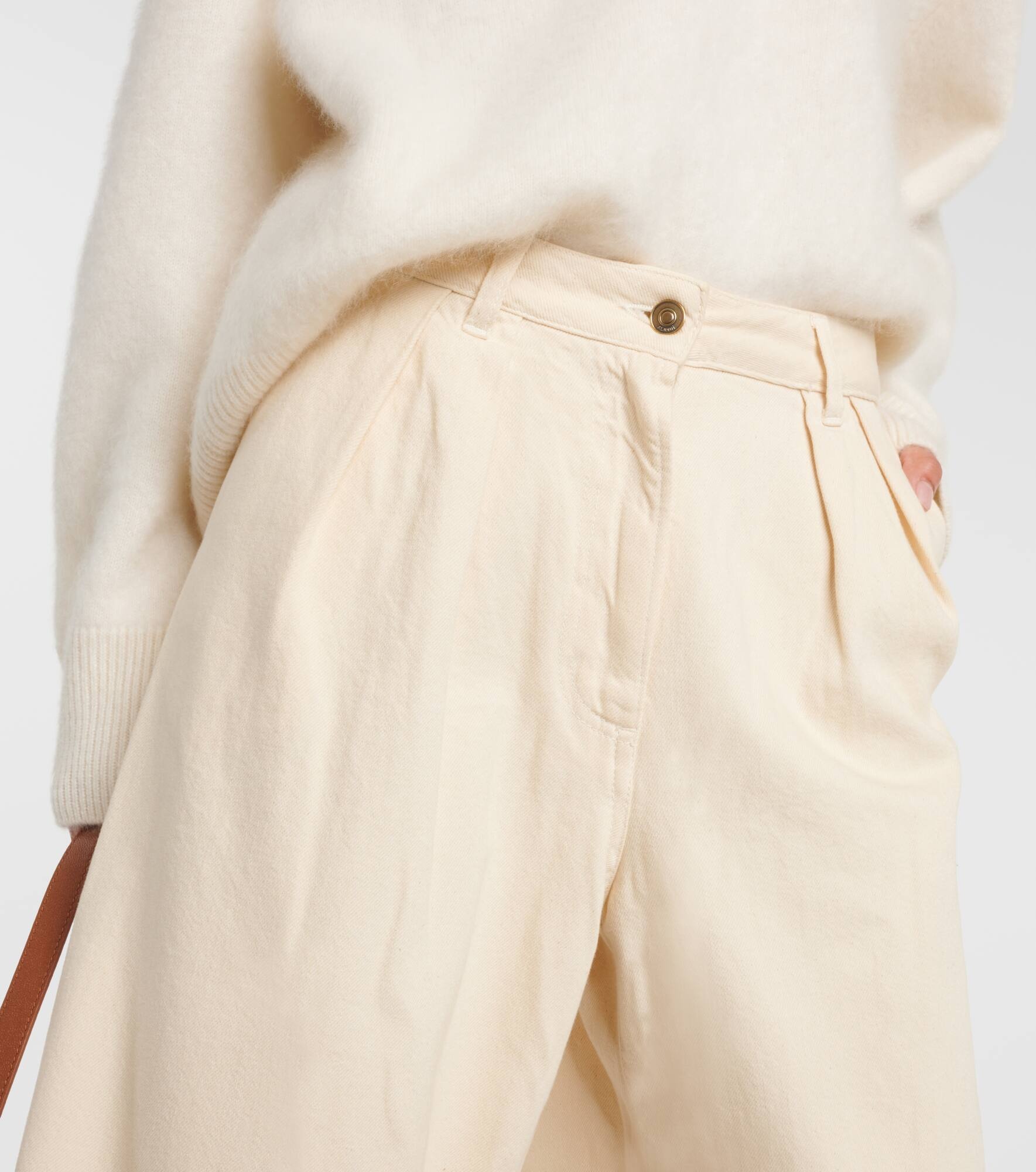 High-rise wide-leg jeans - 4