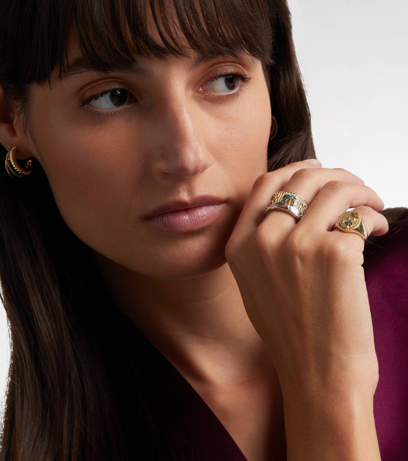 Yvonne Léon La Plage 9kt gold ring with gemstones outlook