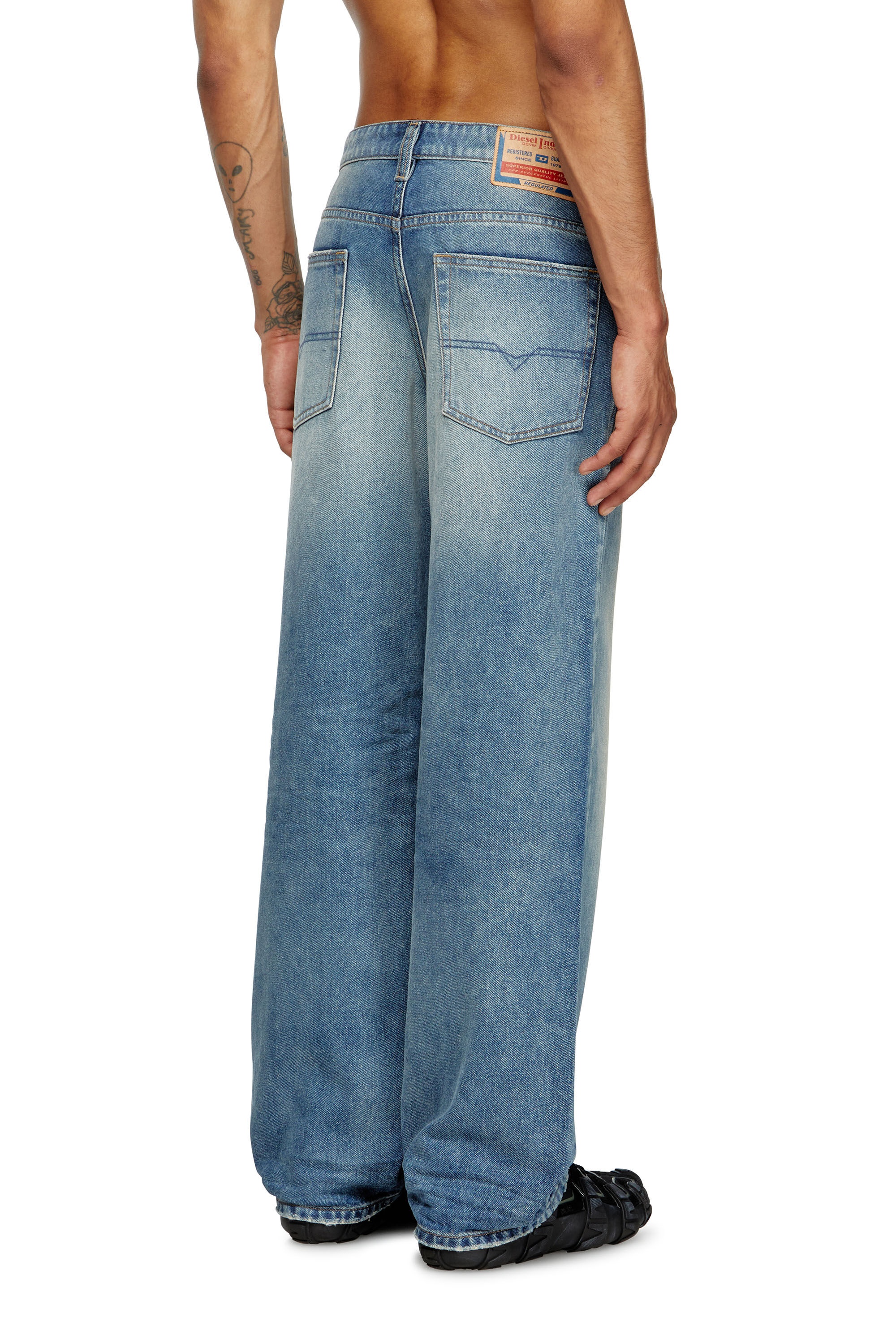 RELAXED JEANS 2001 D-MACRO 0DBEB - 4