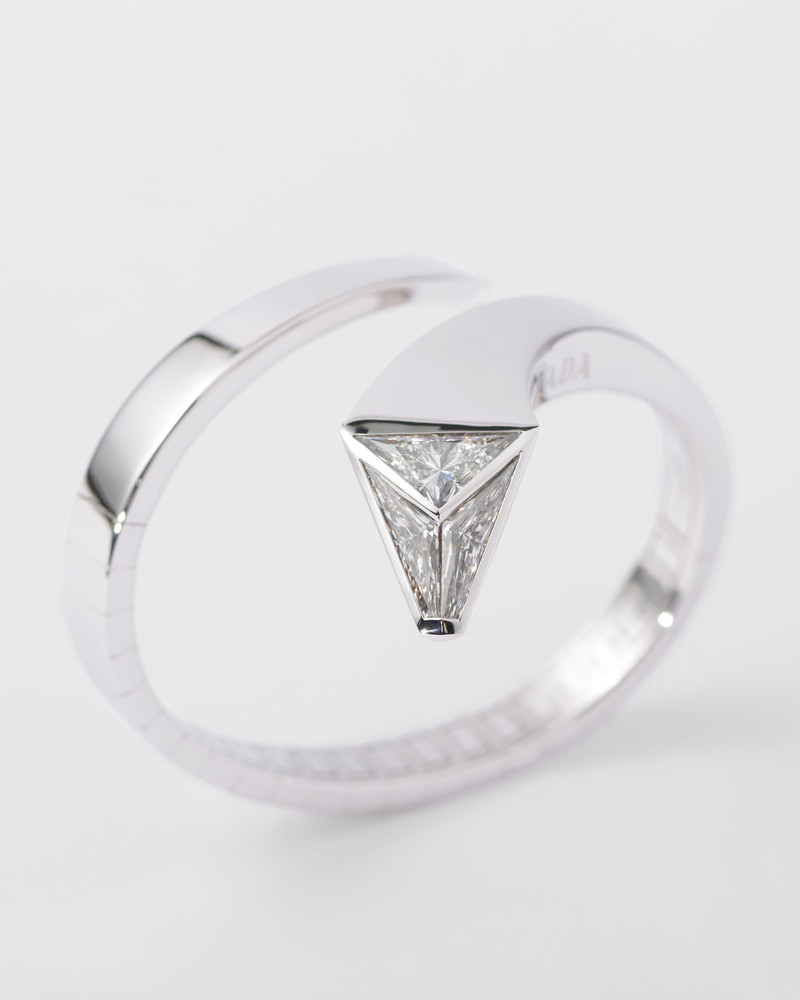 Eternal Gold snake bracelet in white gold and laboratory-grown diamonds 4