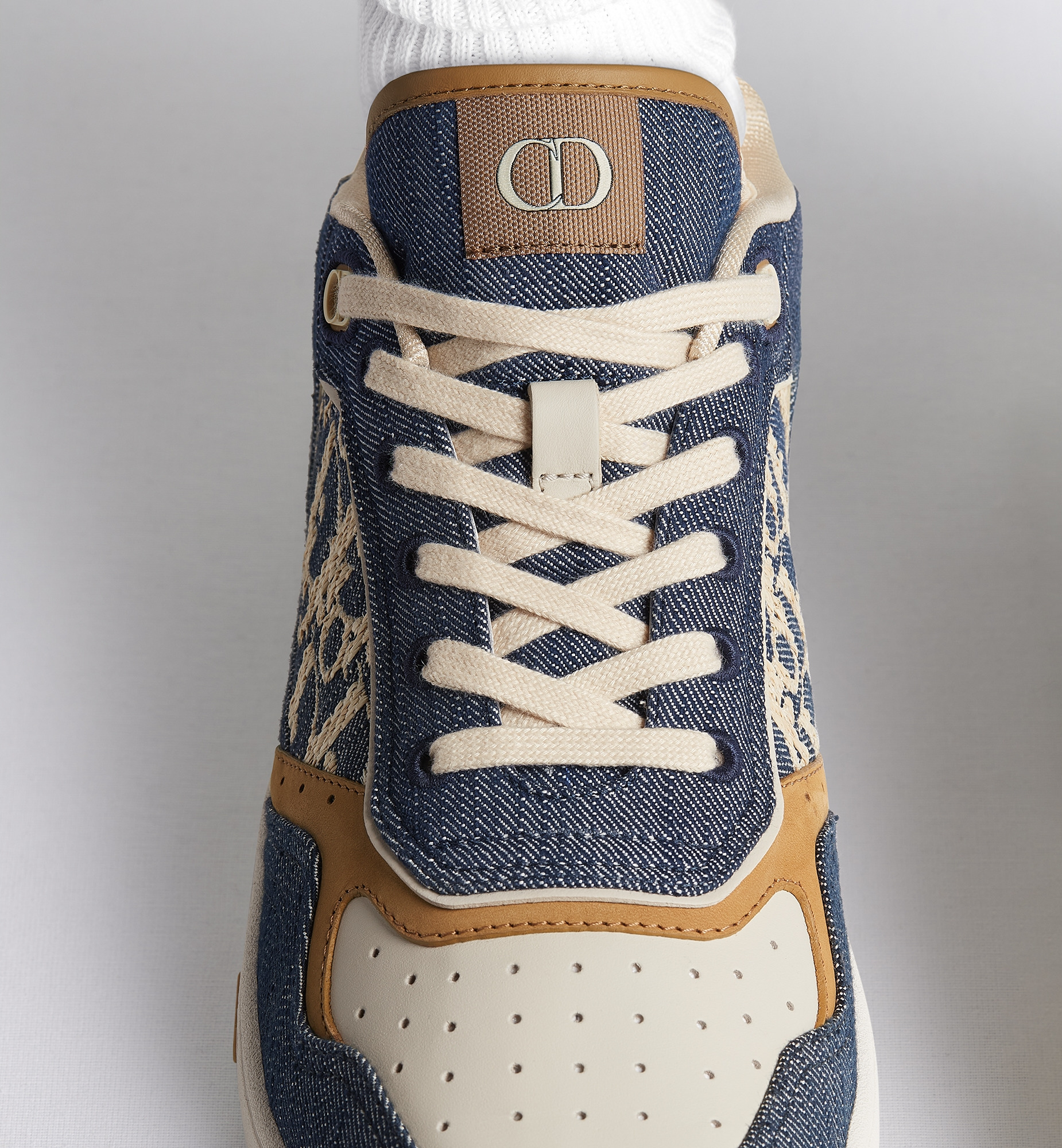 B27 Uptown Low-Top Sneaker - 2