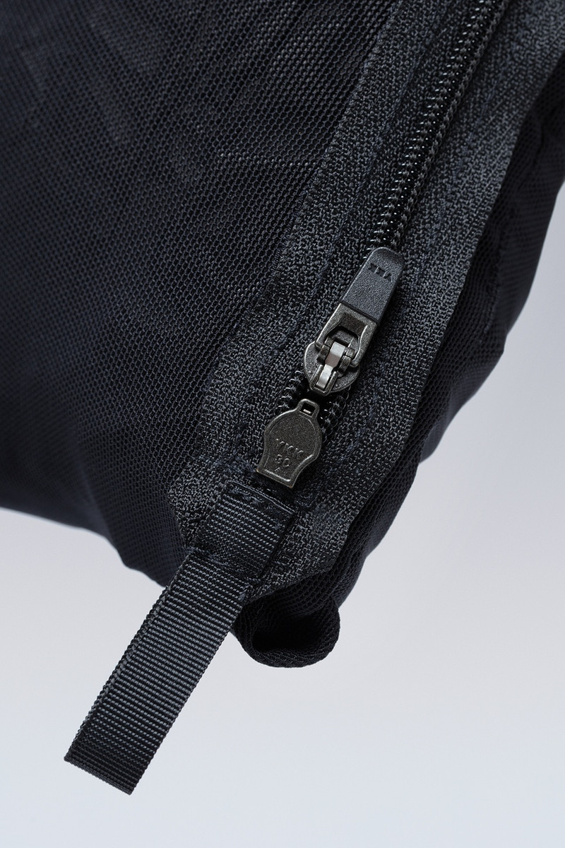 J81-WS Packable 2L Gore-Tex Infinium™ Windstopper® Jacket Black 32