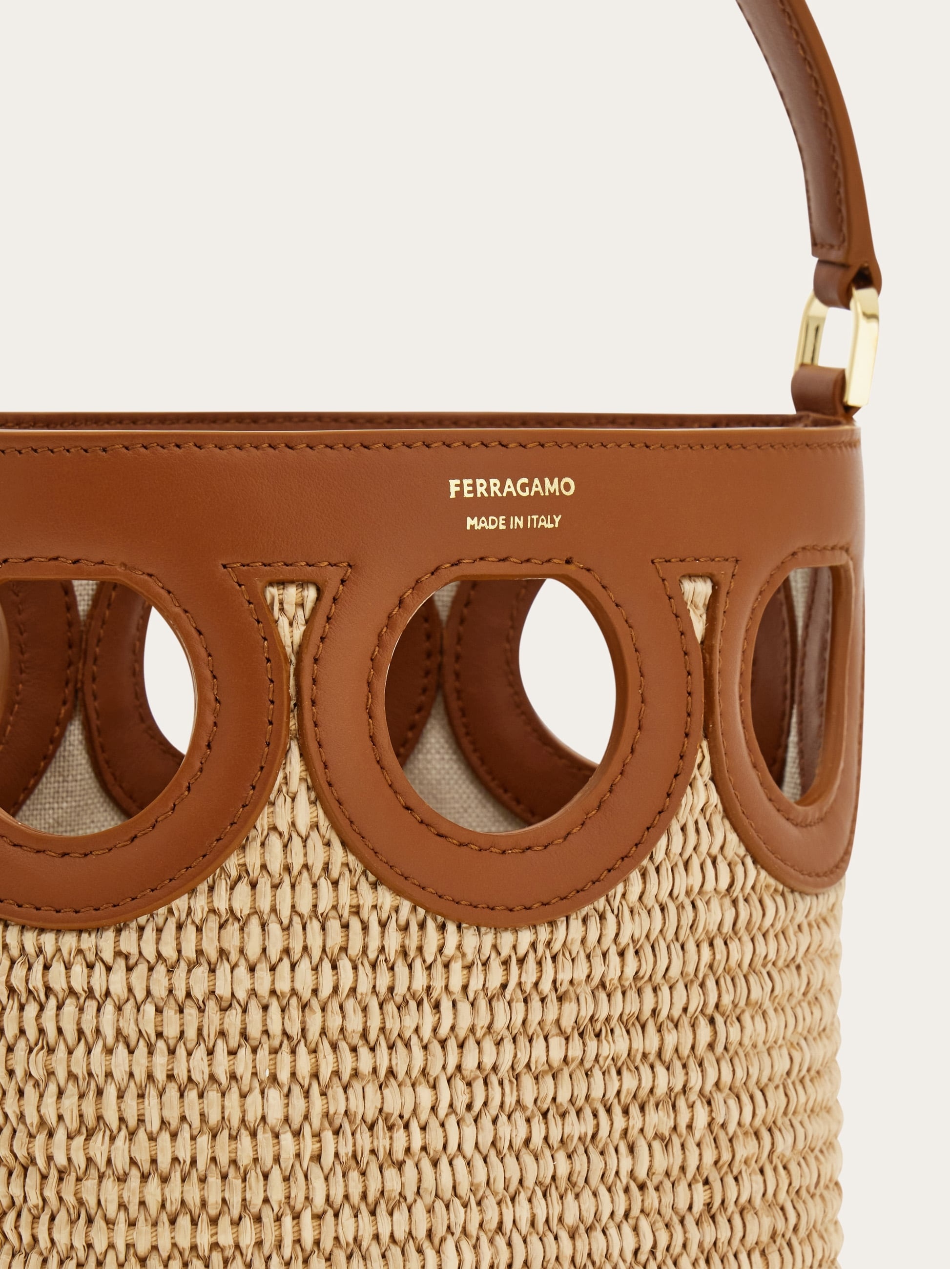Gancini mini bucket bag - 6