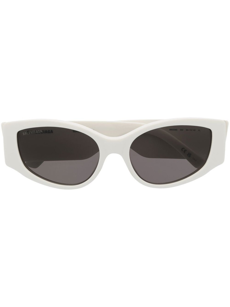 logo-print tinted-lenses sunglasses 1