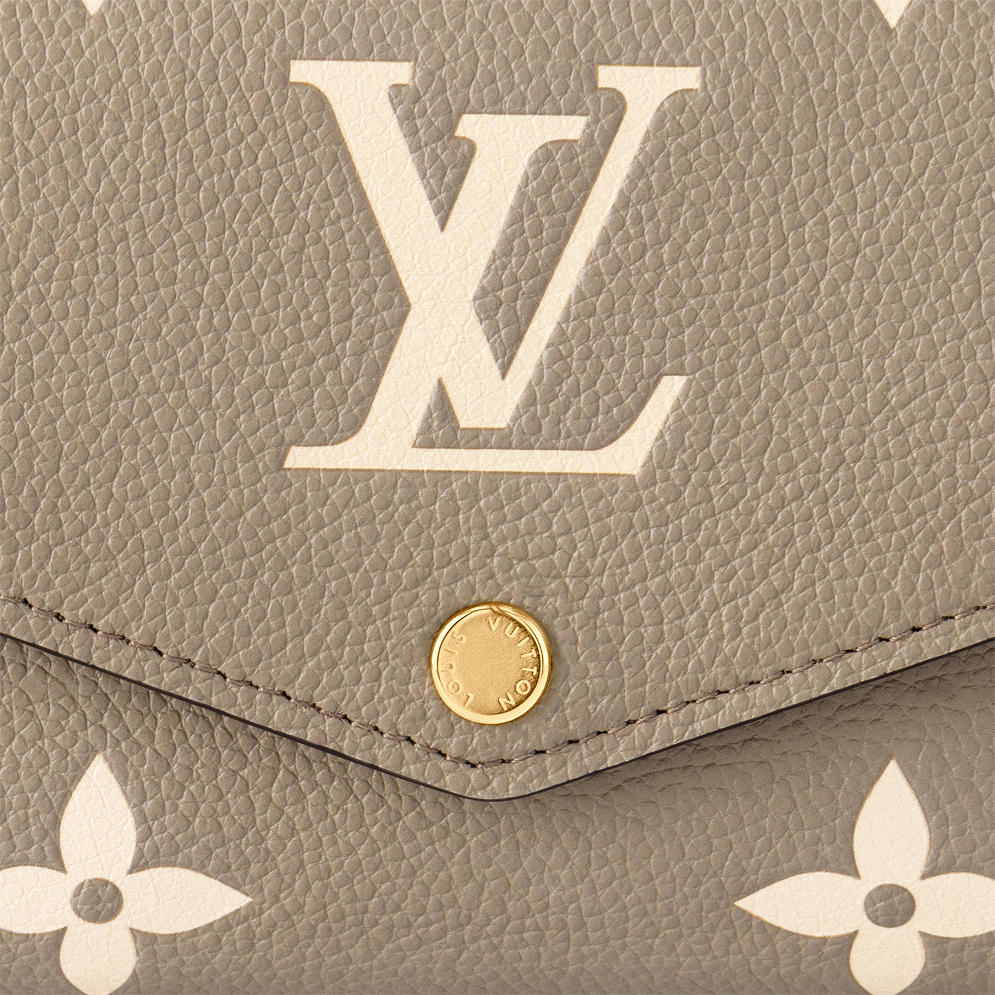 Sarah Wallet - 5
