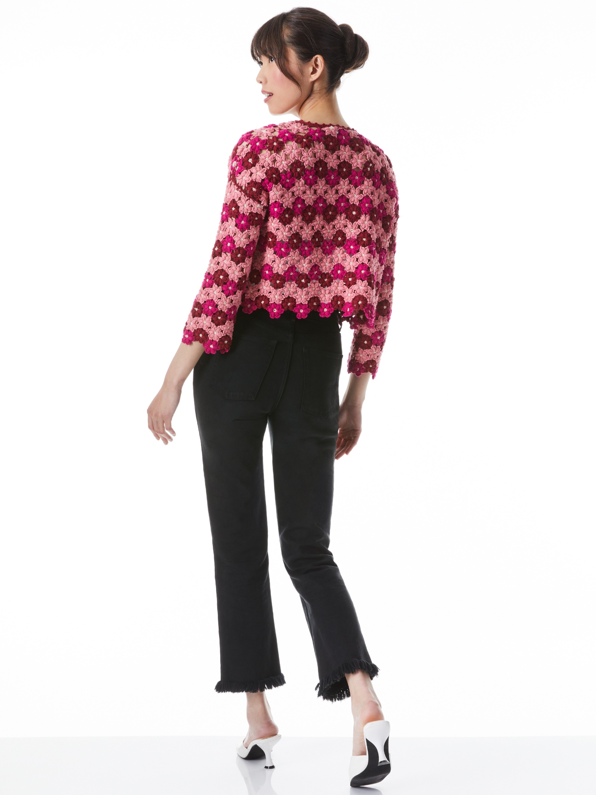 ANDERSON CROPPED FLOWER CROCHET CARDIGAN - 3