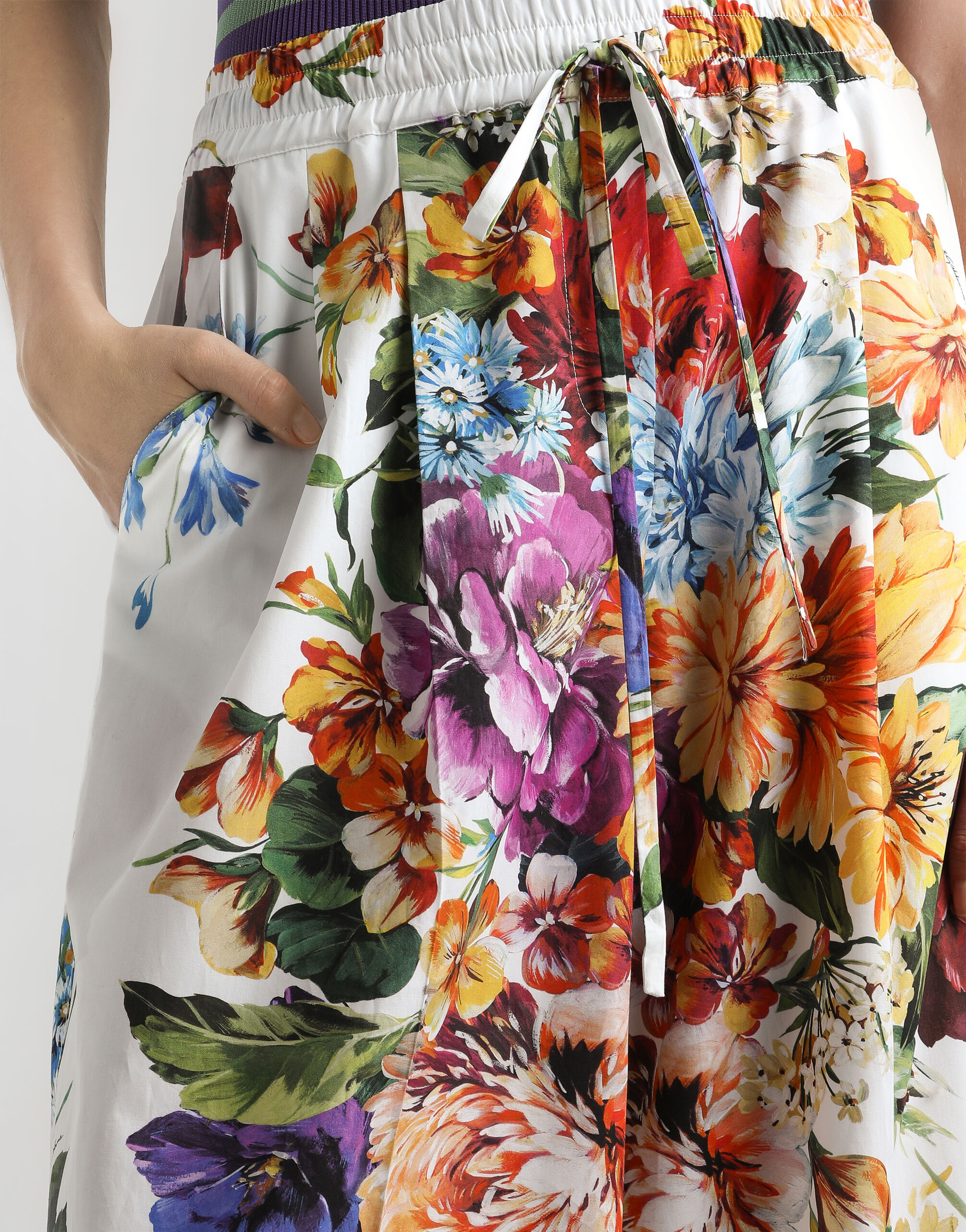 Flower bouquet-print poplin trousers - 6