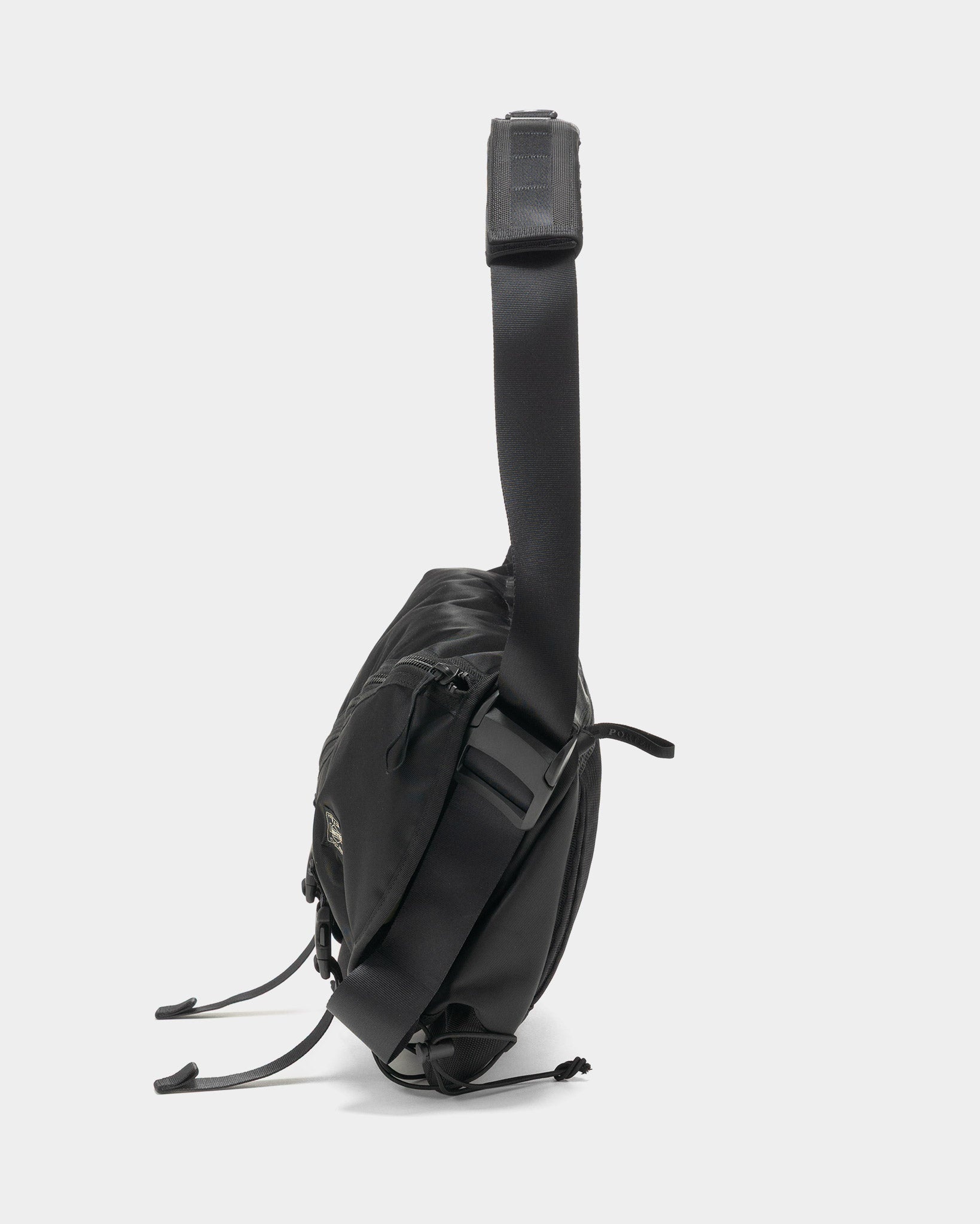 Things Messenger Bag Black - 3