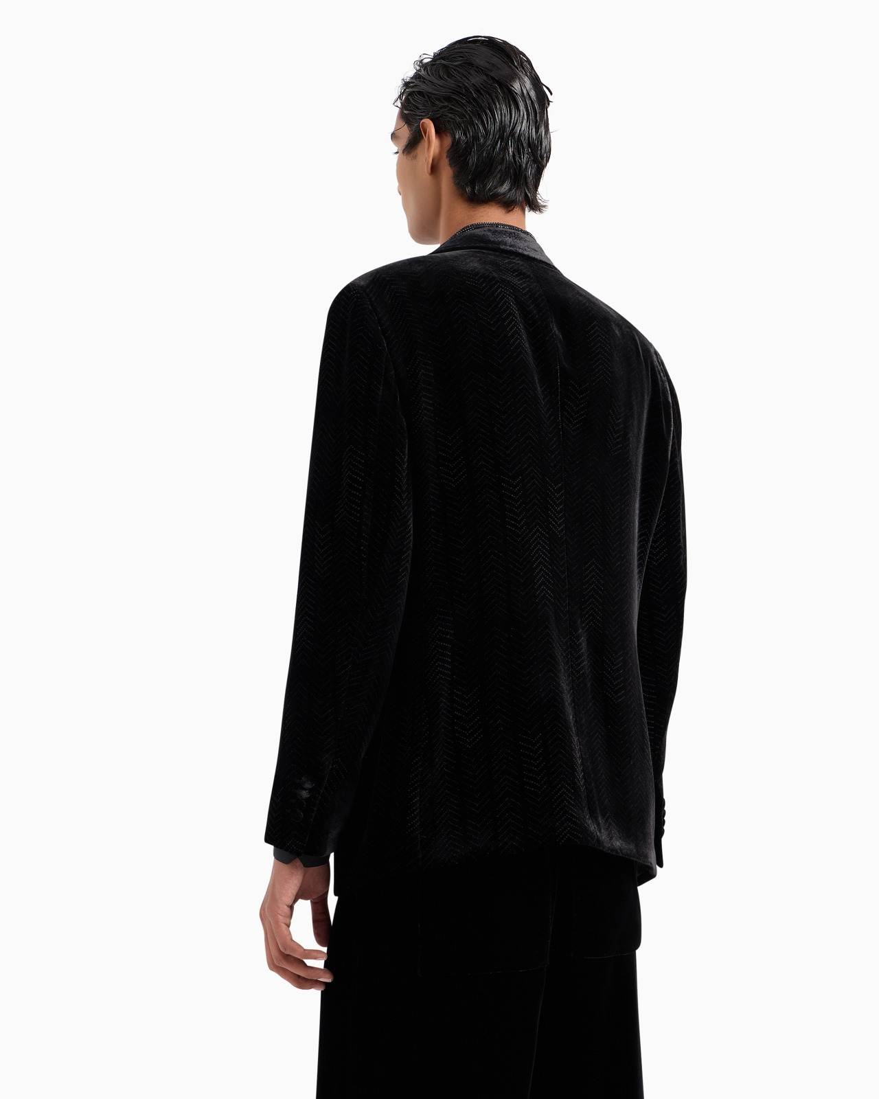 Giorgio’s single-breasted tuxedo jacket in a chevron print velvet - 3