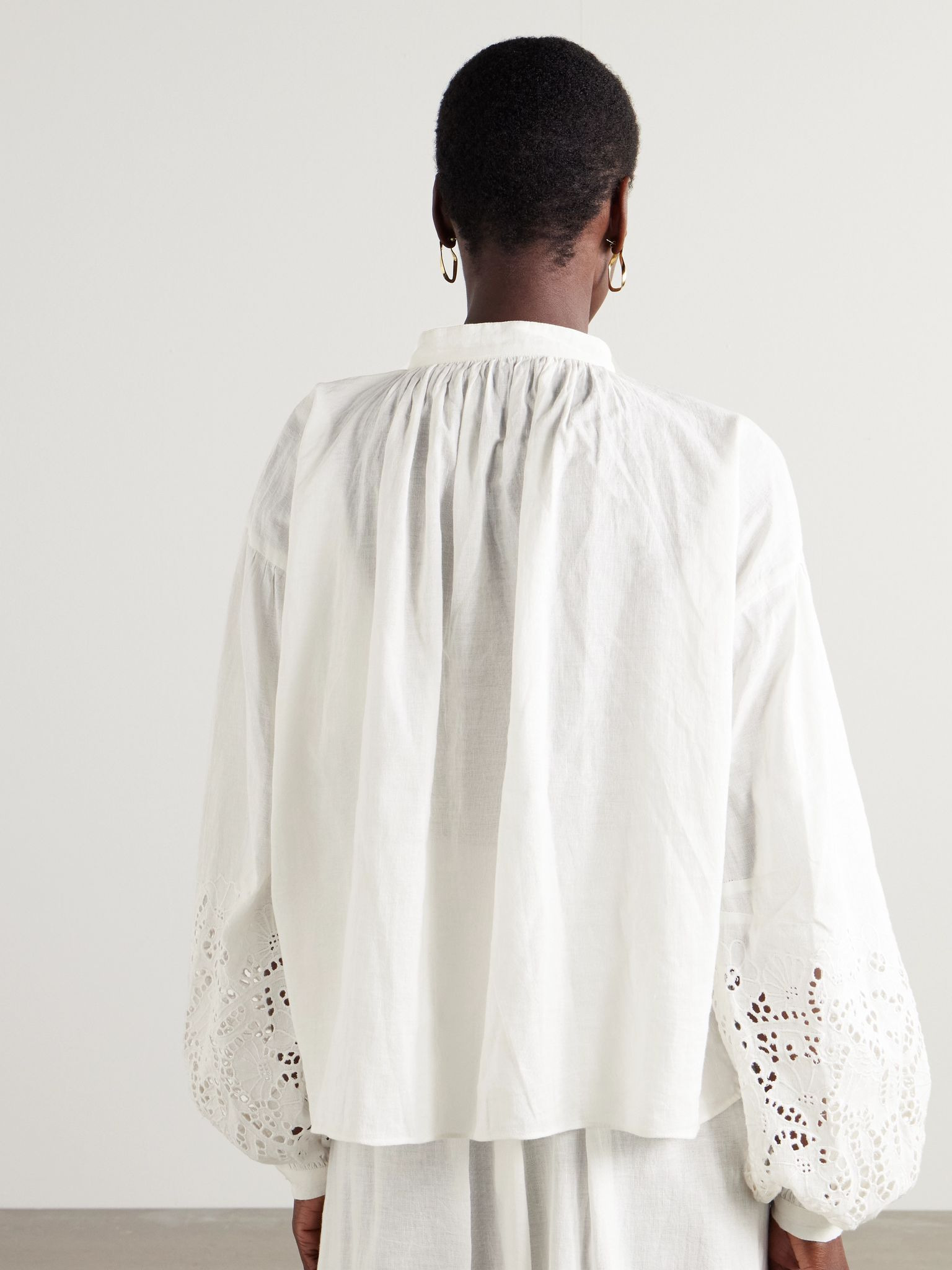 Gathered broderie anglaise linen and cotton-blend blouse Off-white - 4