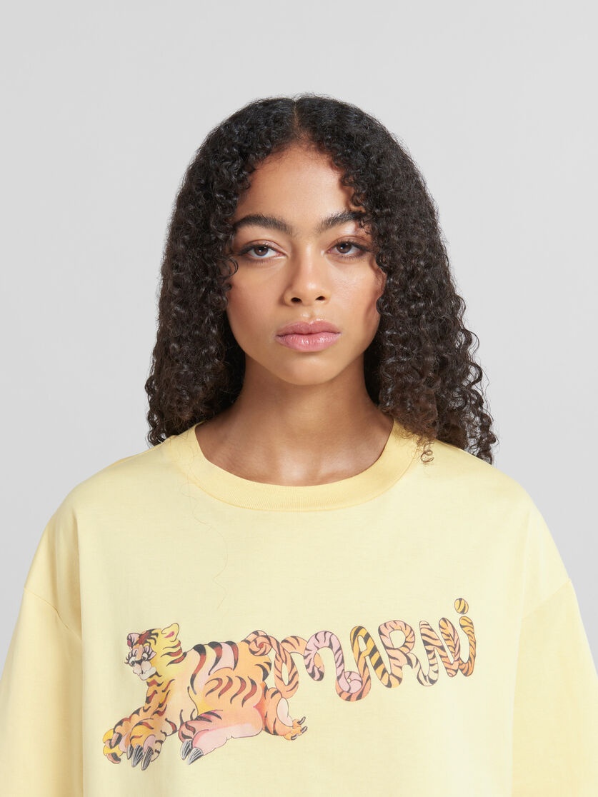 YELLOW ORGANIC JERSEY CROPPED T-SHIRT WITH PRINT - 4