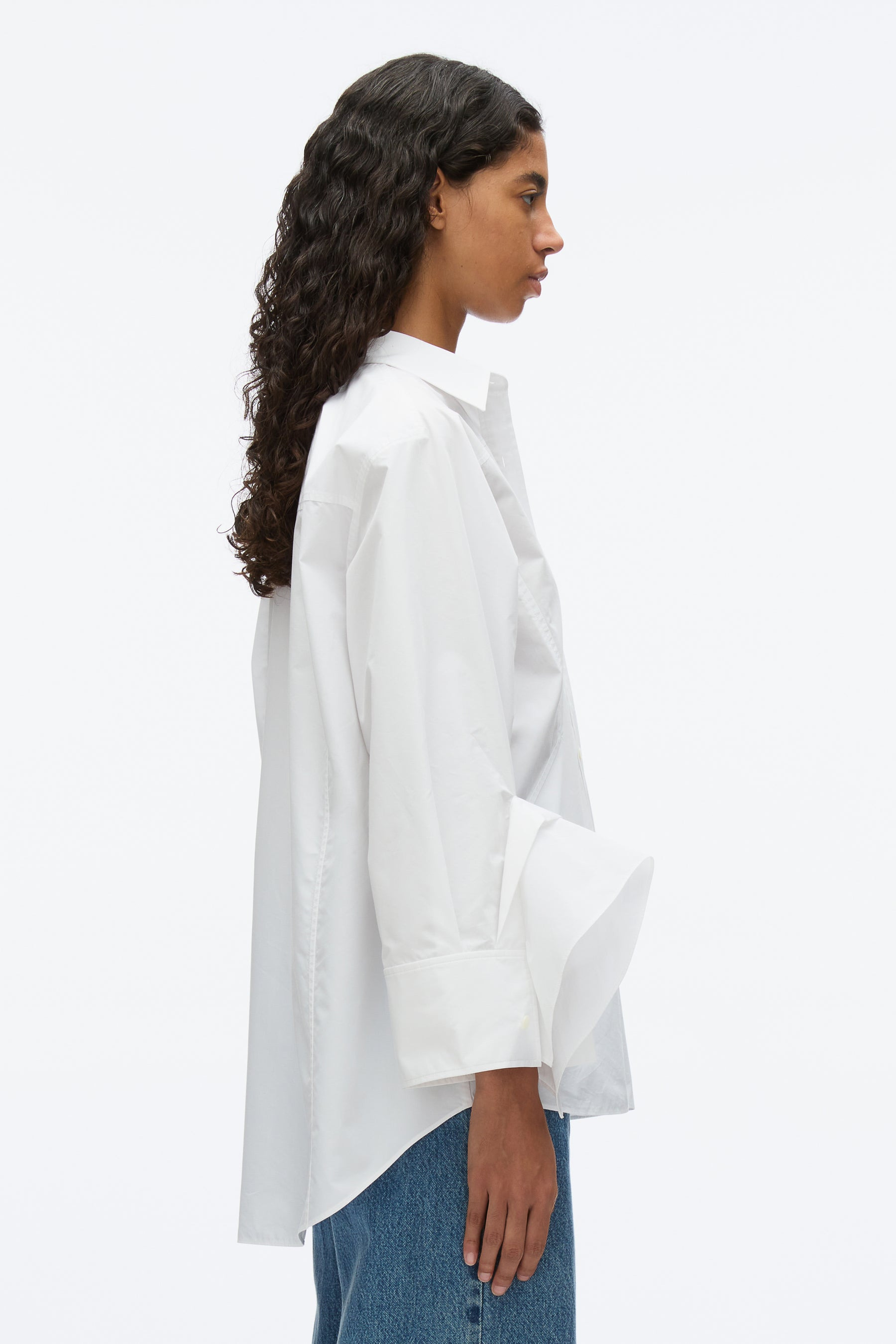 Oversize Shirt with Cascade Cuff - 3
