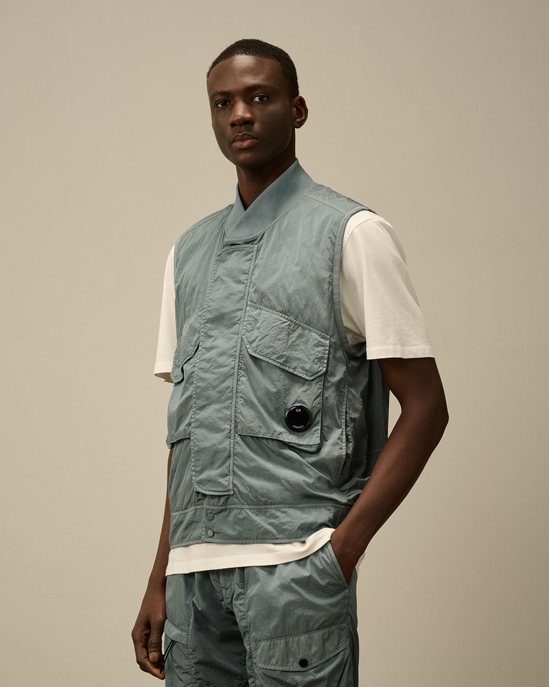 Chrome-R Lens Vest 3