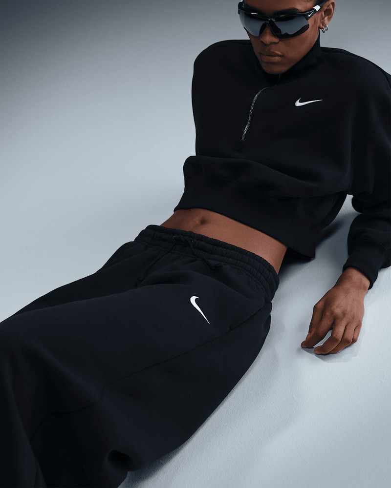 Nike Sportswear Phoenix Fleece Women's Mid-Rise Oversized Tapered Pants 3