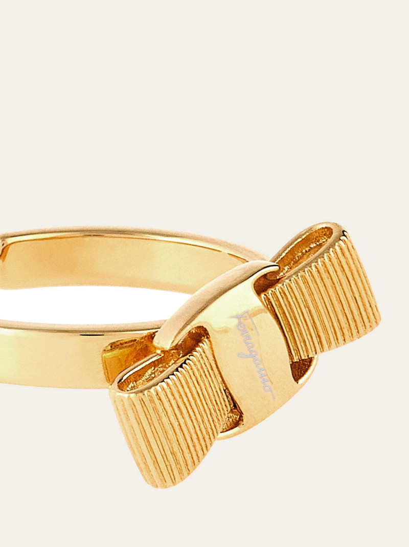 FERRAGAMO Vara bow ring outlook