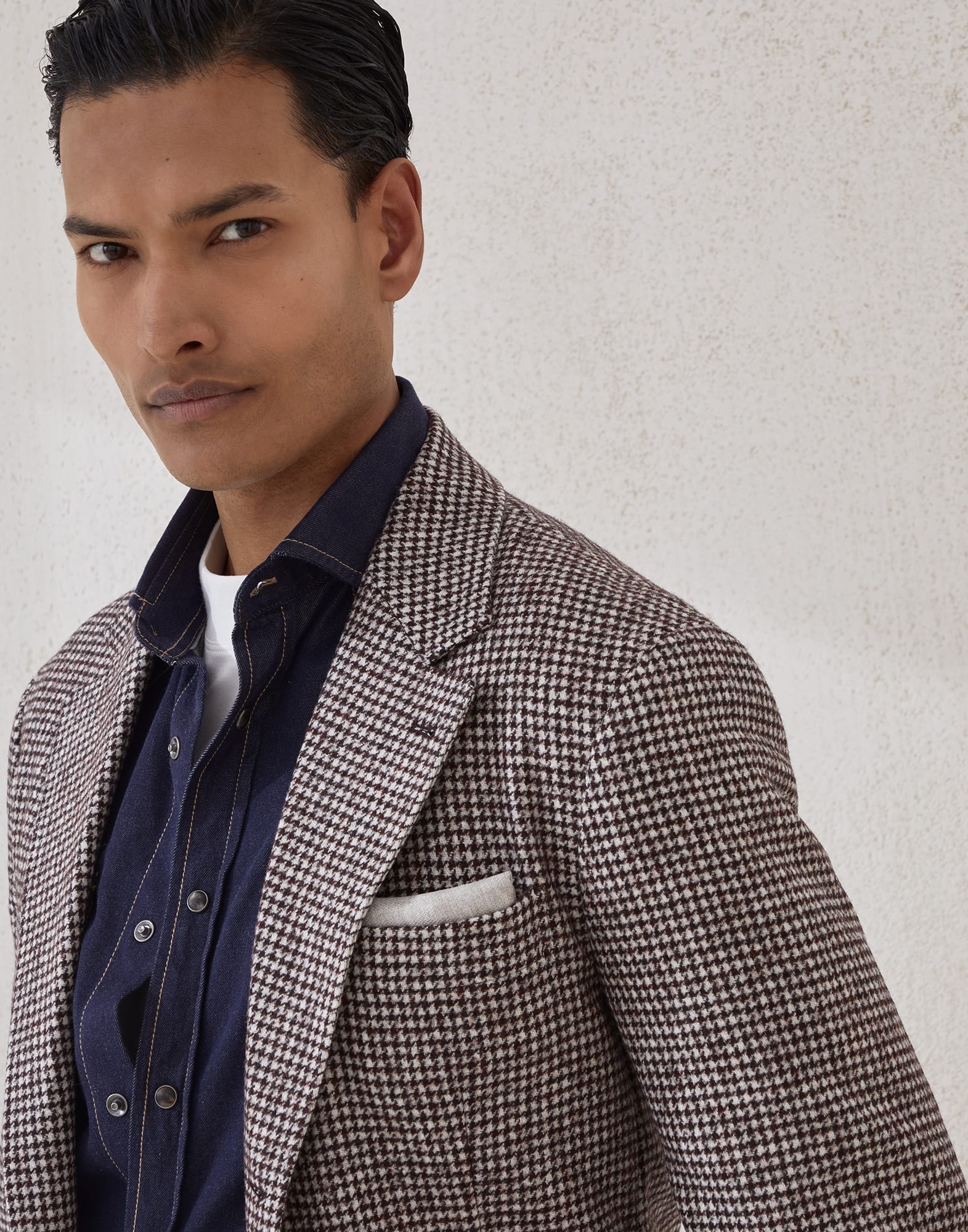 Wool and alpaca houndstooth deconstructed blazer with metal buttons - 3