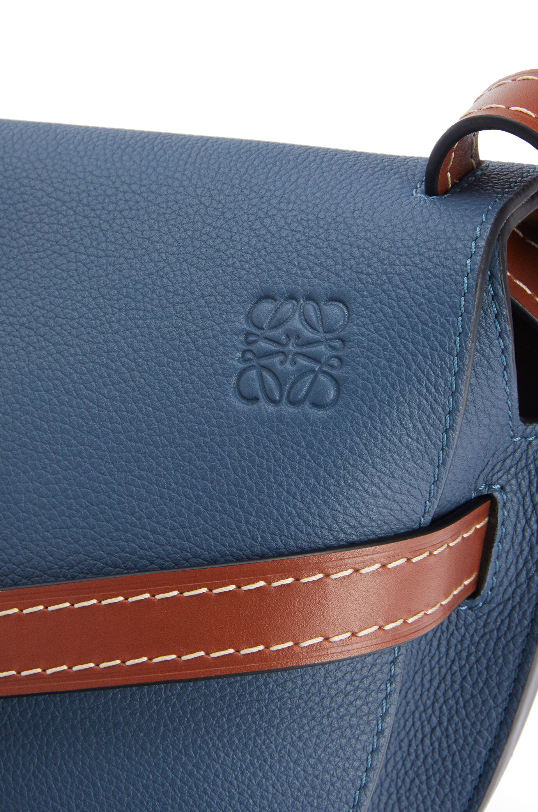 Small Gate bag in soft grained calfskin - 7