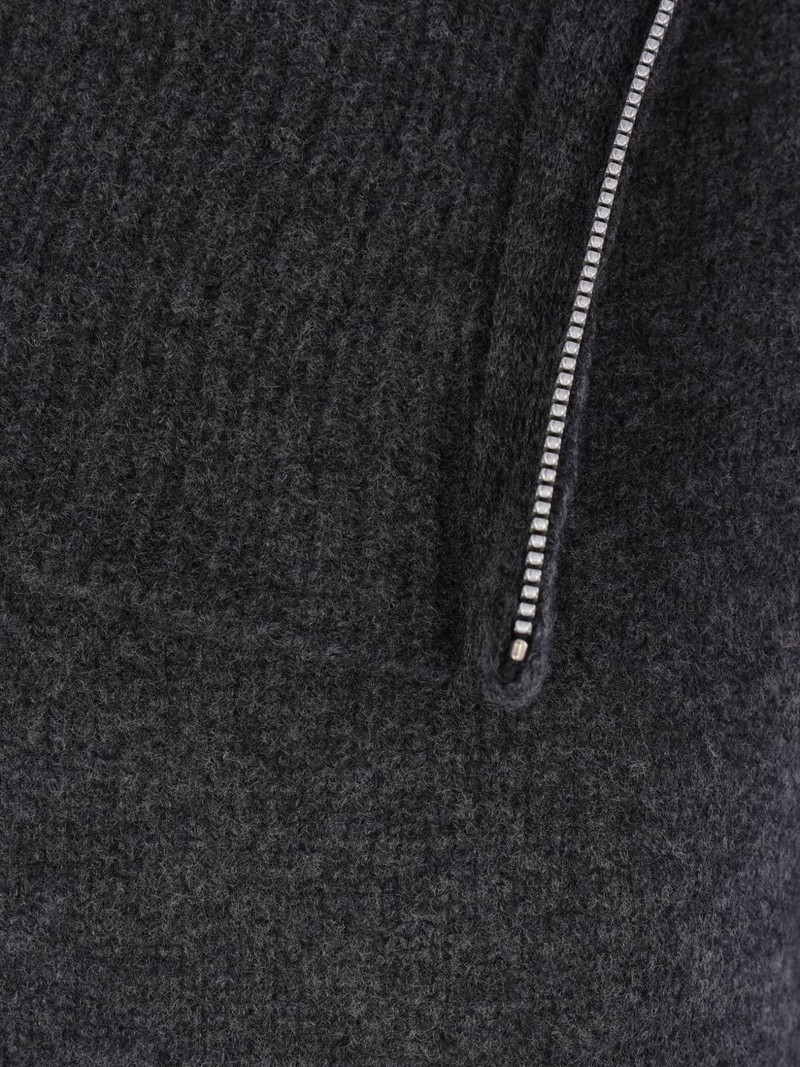 zip-detail sweater 3