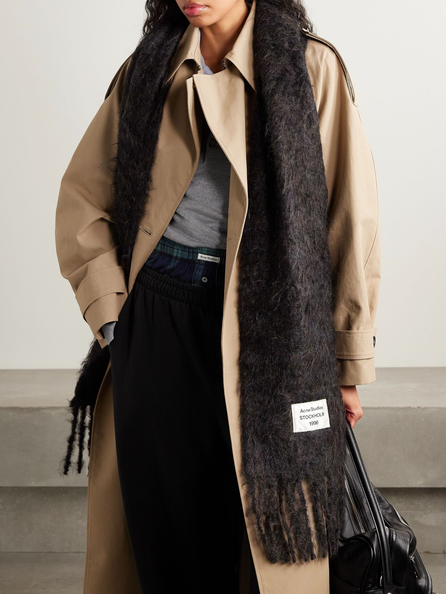 Appliquéd fringed brushed mohair-blend scarf Black - 2