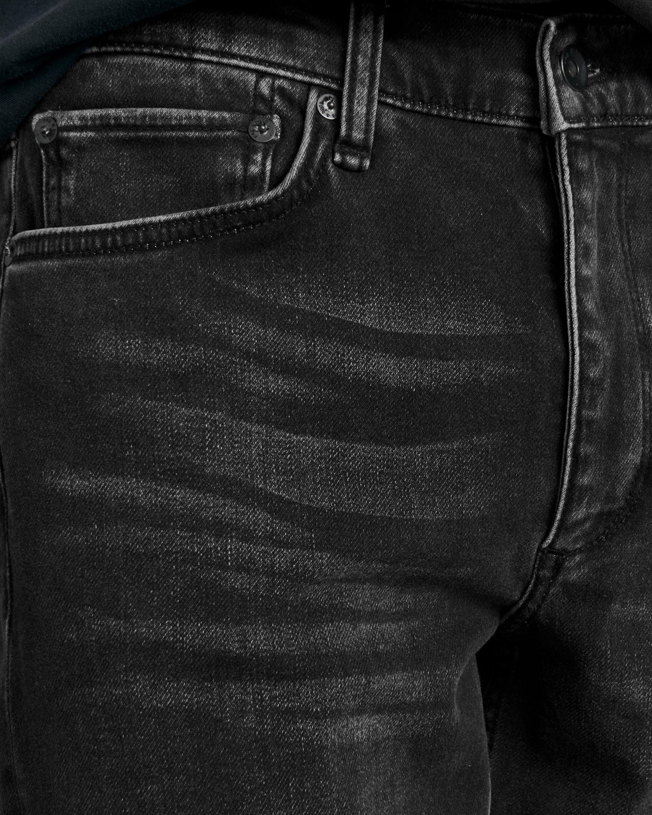 Fit 2 - Wylie
Slim Fit Washed Black Action Loopback Jean - 5