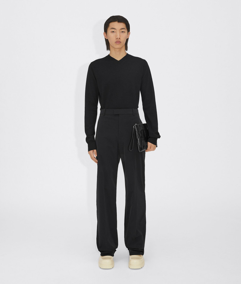 Bottega Veneta pouch outlook