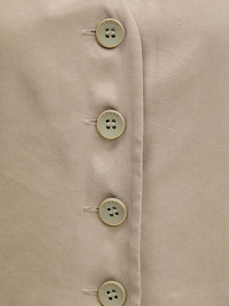 button-fastening sleeveless vest 5
