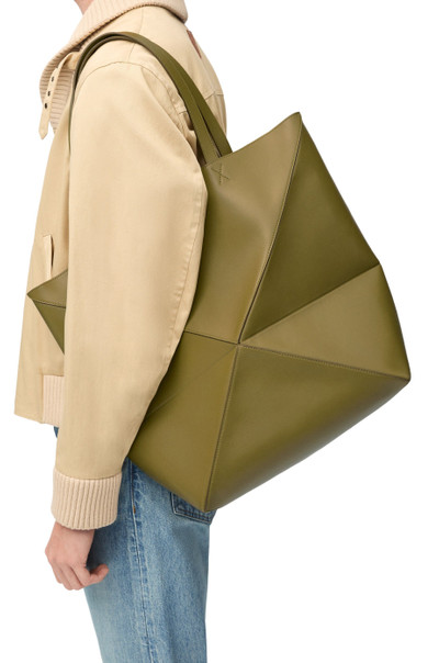 Loewe XL Puzzle Fold Tote in shiny calfskin outlook