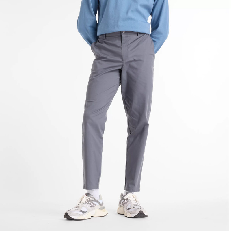 Men's Athletics Standard Tapered Pant 30" 1