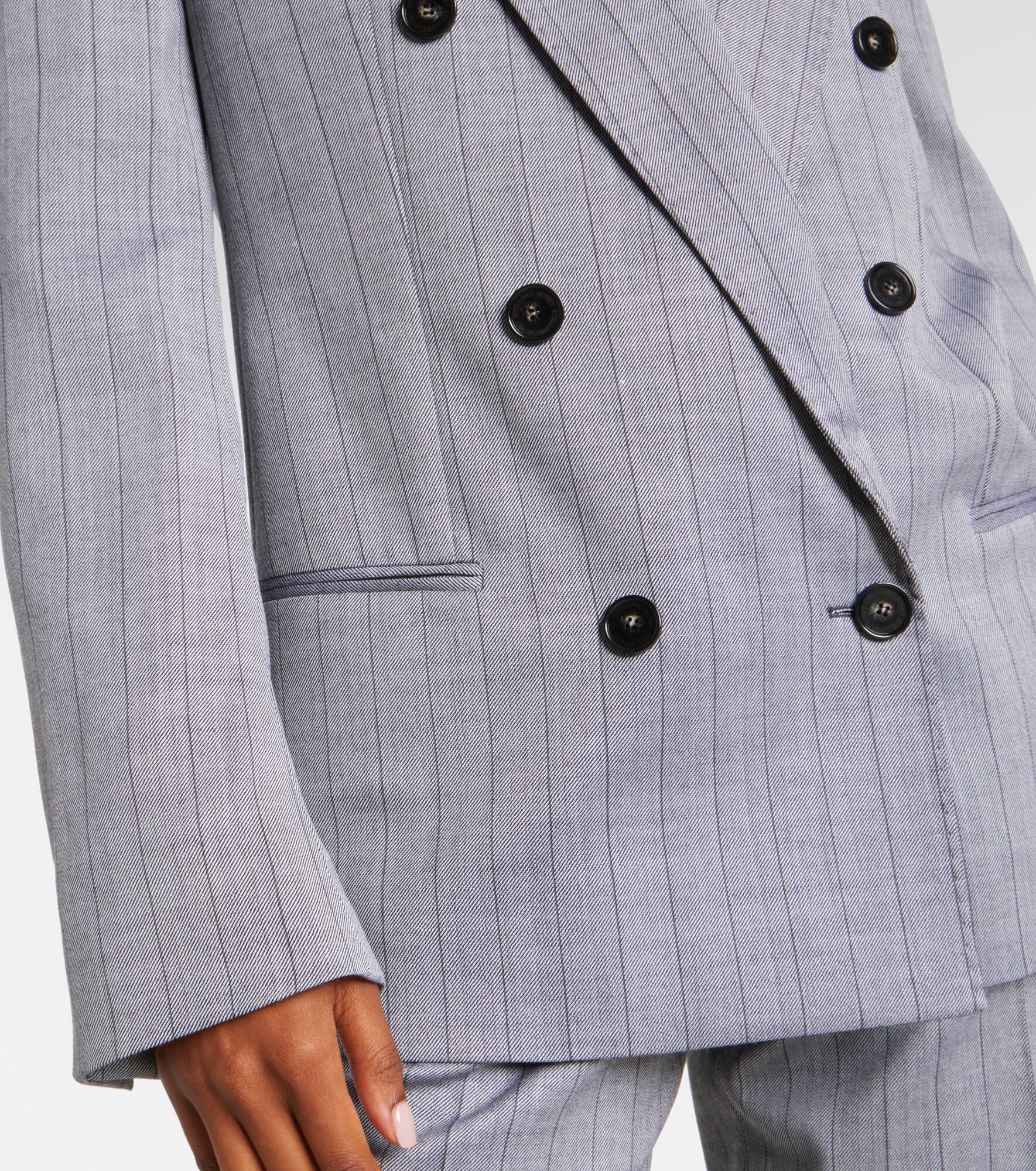 Double-breasted wool blazer - 5