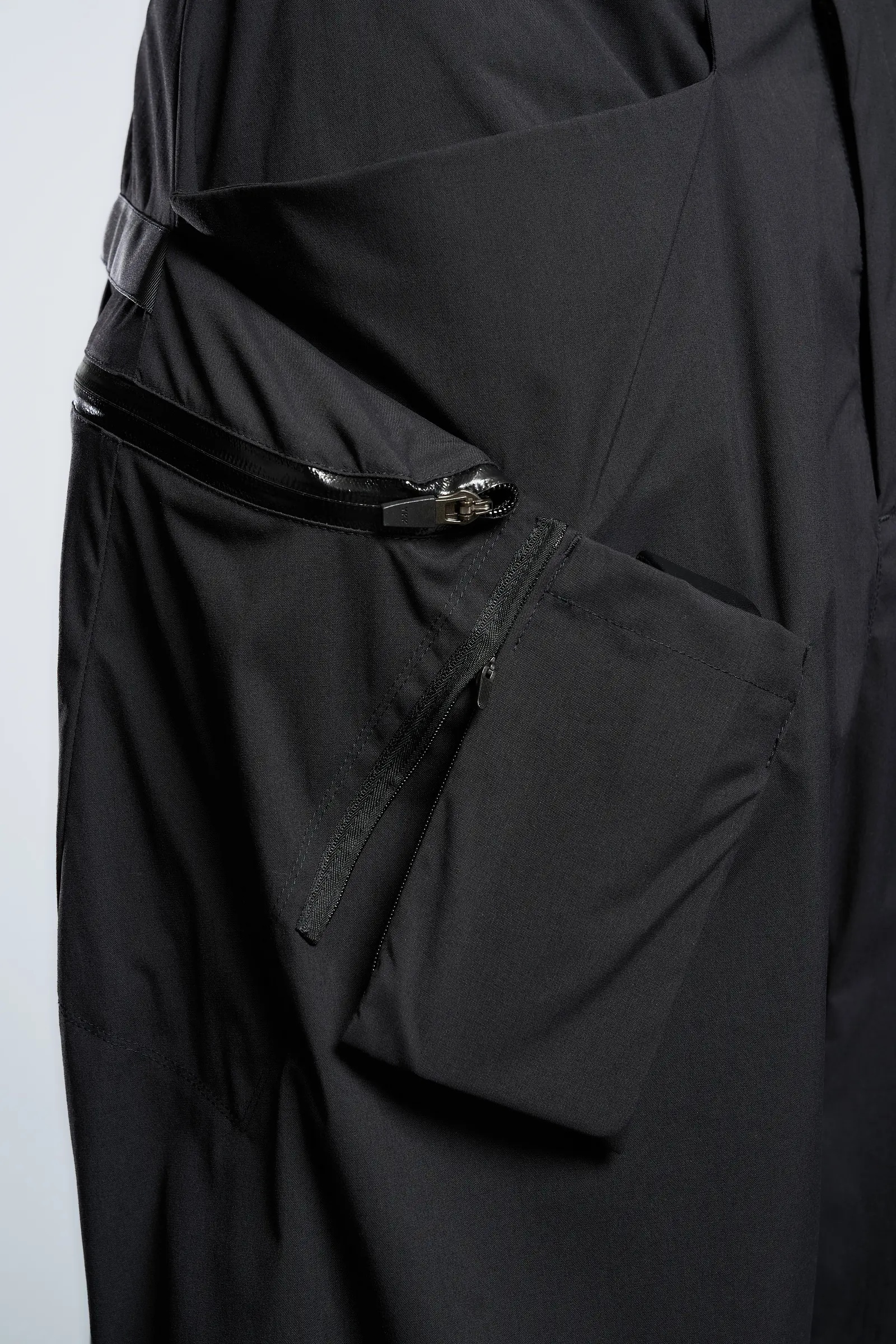 P59-E Encapsulated Nylon Cargo Pant Black - 27