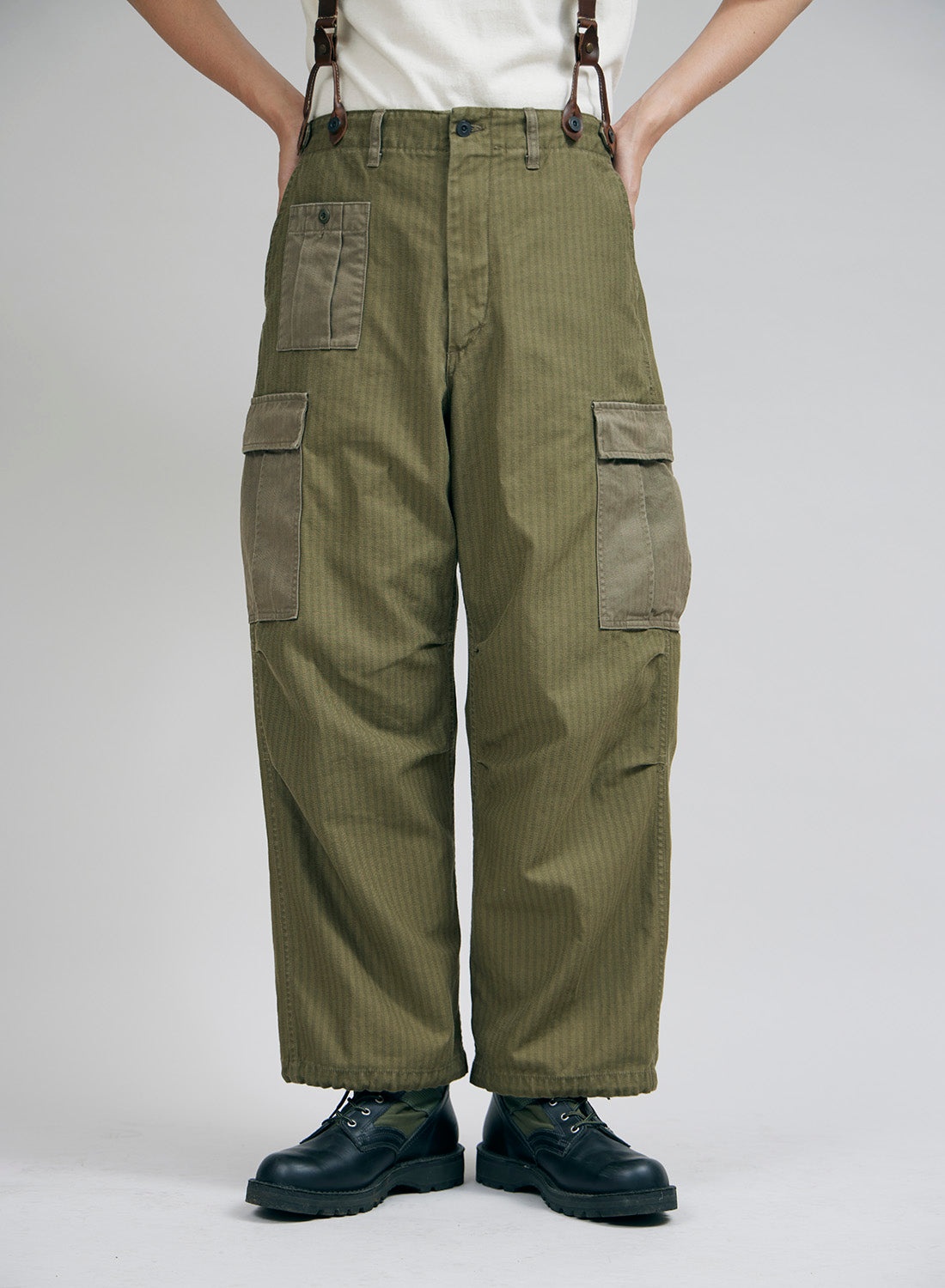 Army Cargo Pant Nano Pigment Herringbone Twill in Green - 2