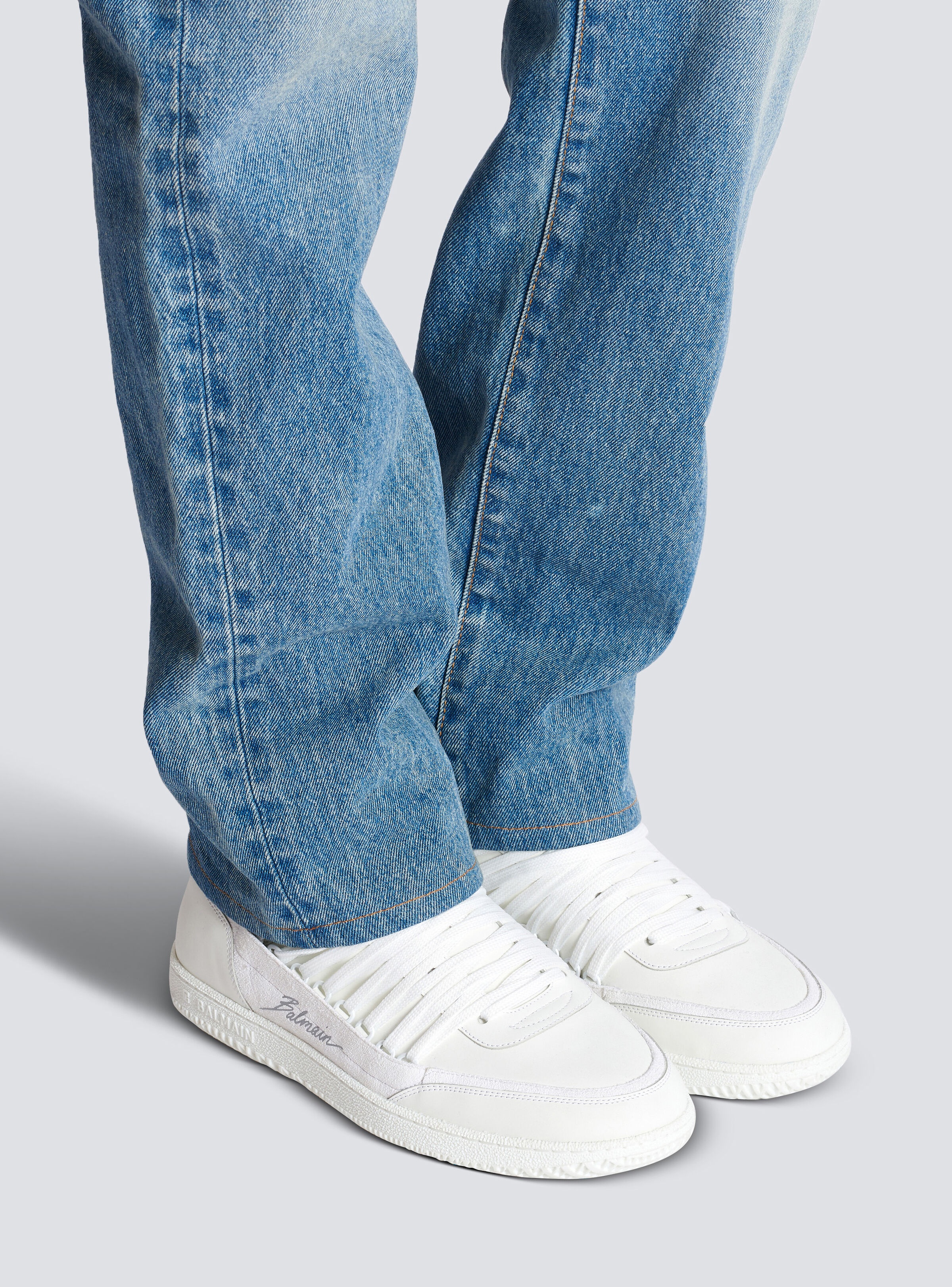 Leather Balmain Swan Mid-Top lace-up trainers - 10