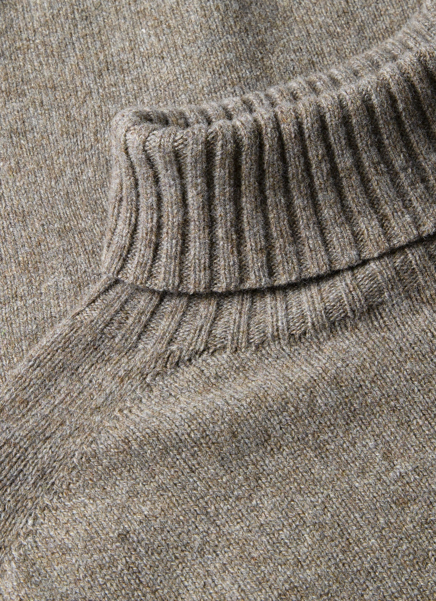 Lambswool Roll Neck - 4