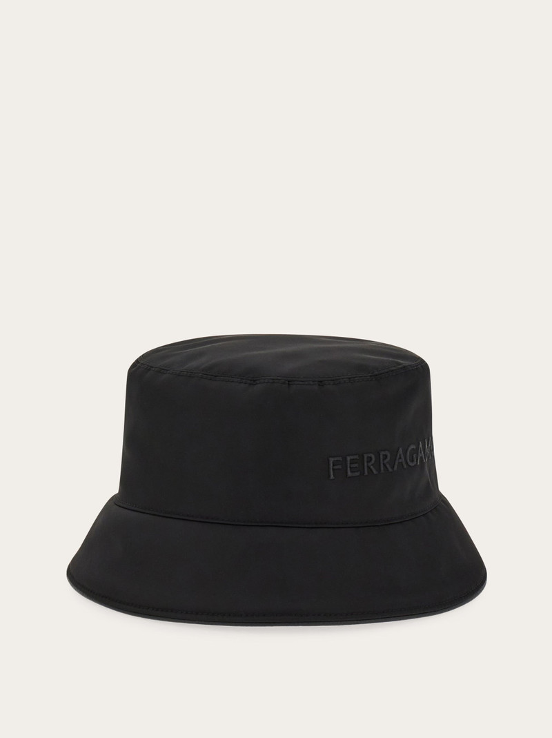 Bucket hat with embroidered logo 4