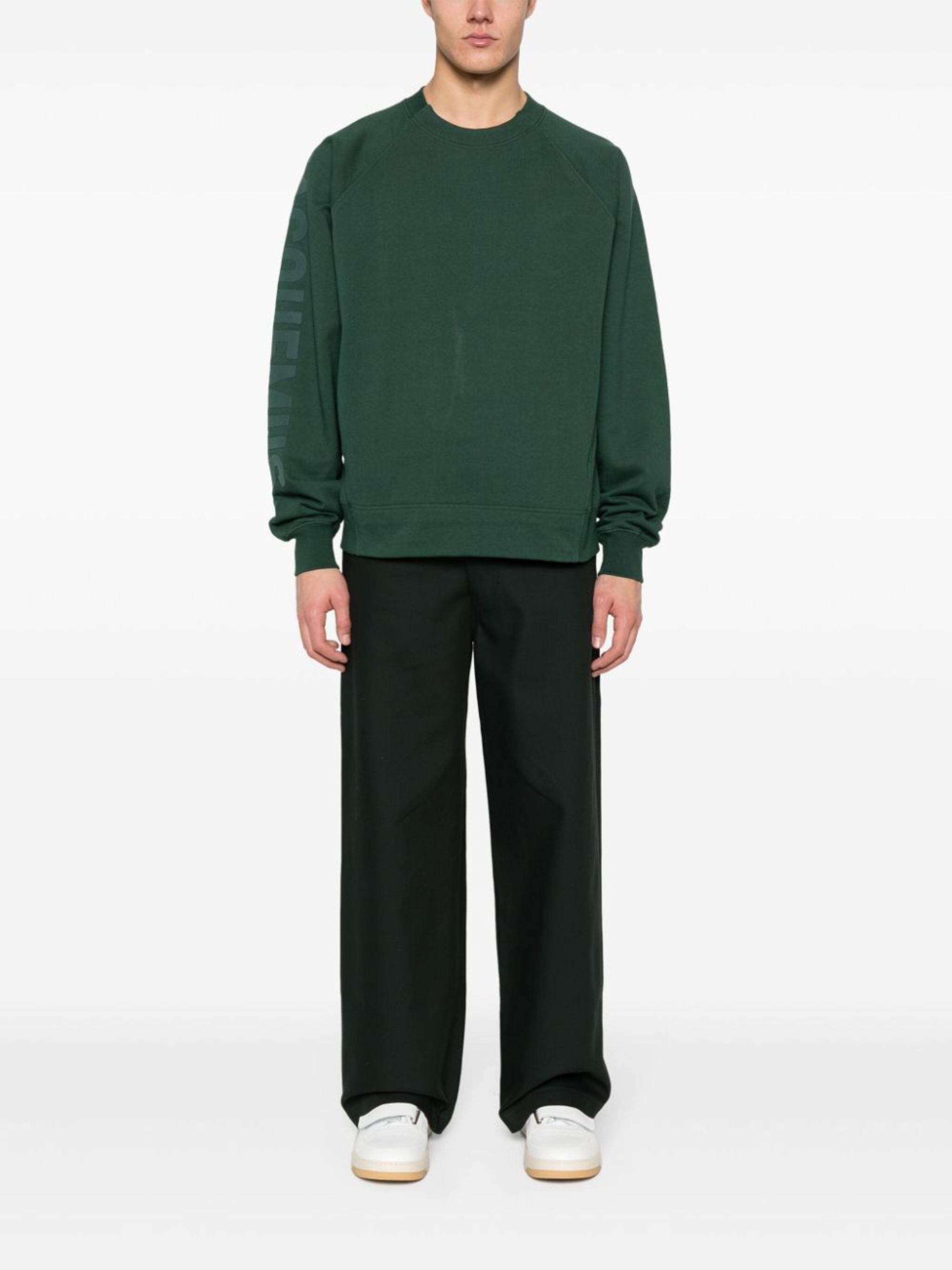 ★JACQUEMUS★ Le Sweatshirt Typo Man to Man Black 245JS23623 JACQUEMUS-LE SWEATSHIRT TYPO-245JS2362341 990 – Dope