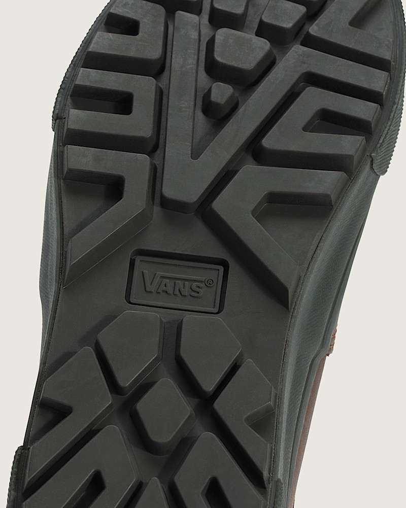 Premium Authentic V-Lug Shoe 5