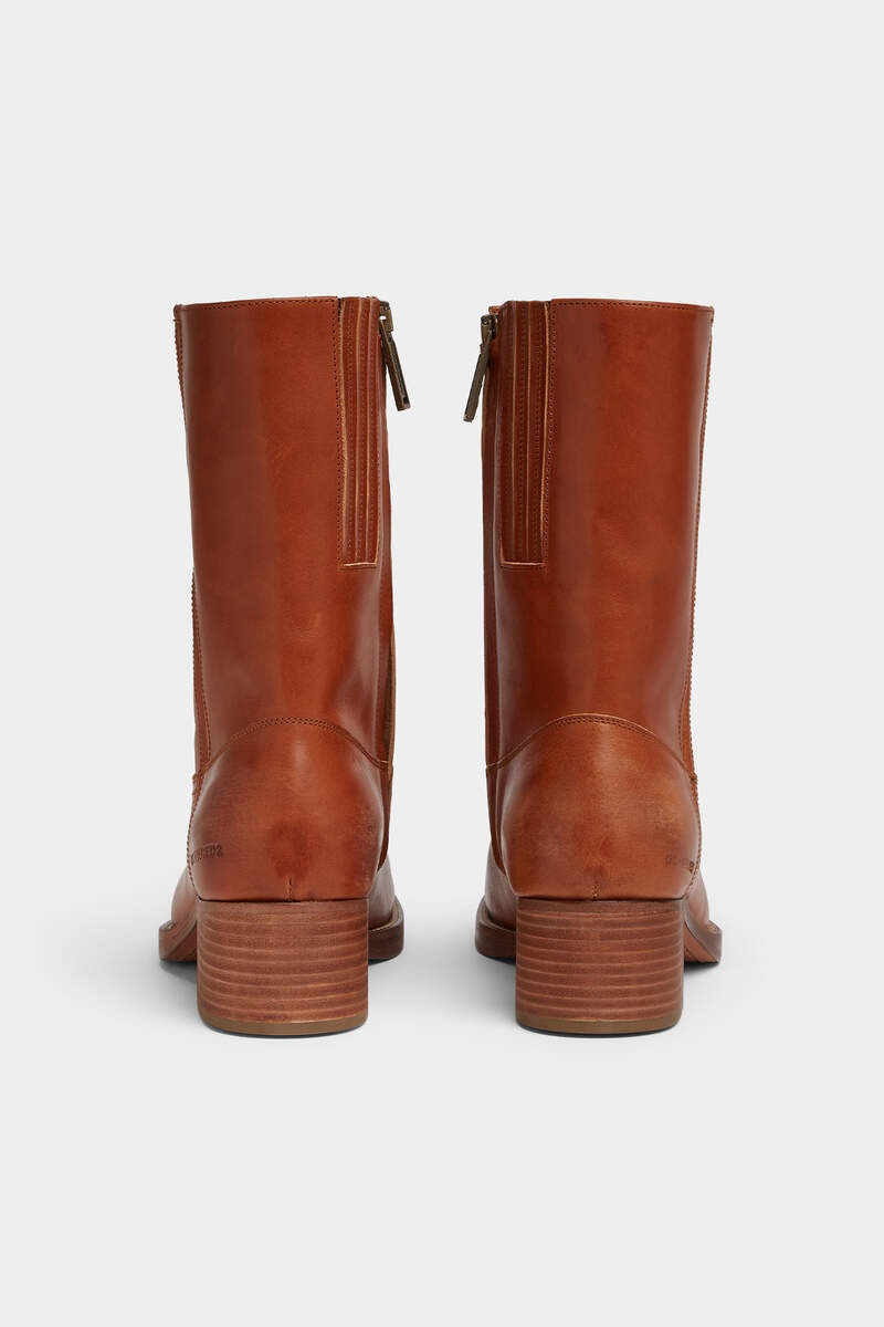 DSQUARED2 VINTAGE BOOTS outlook