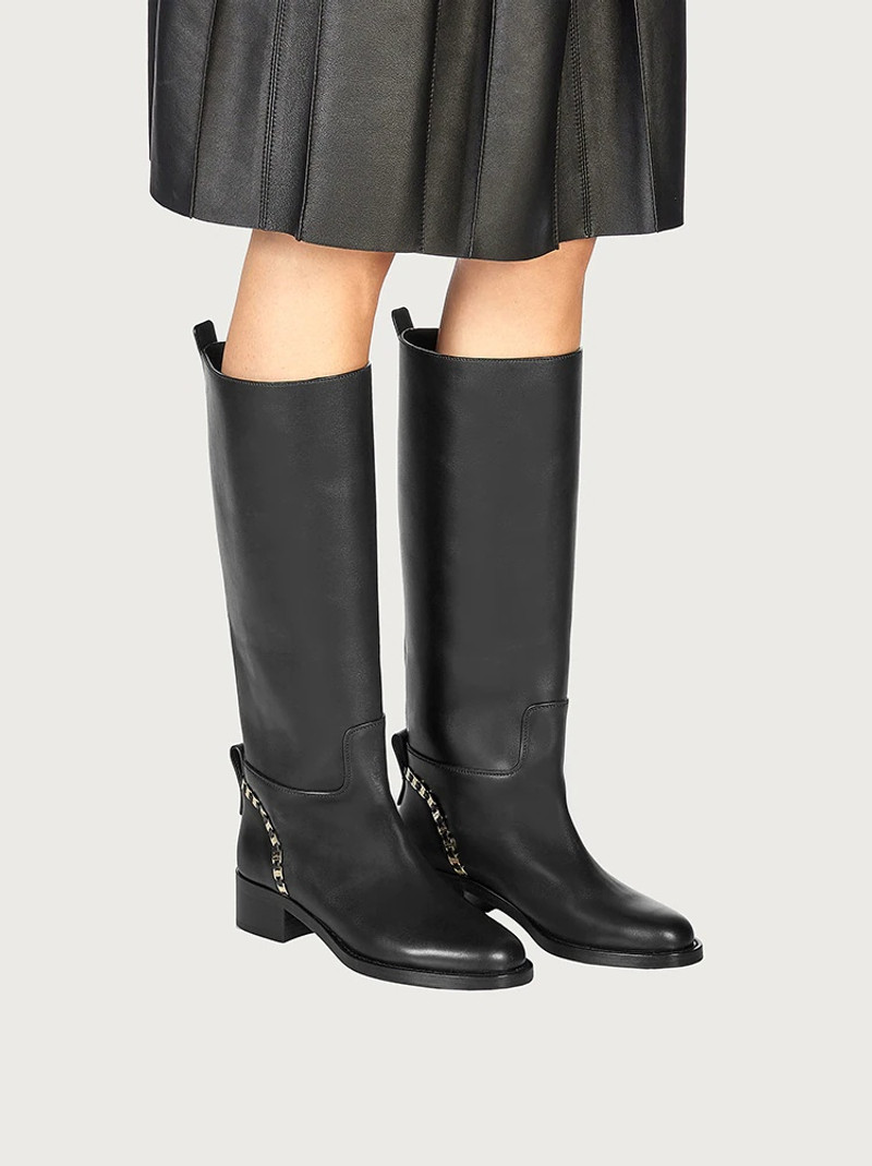 FERRAGAMO BOOT VARA CHAIN outlook