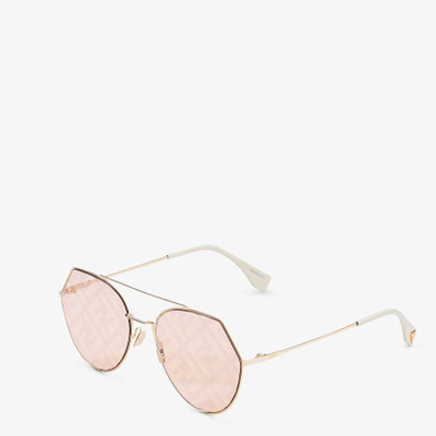 FENDI Gold-colored sunglasses outlook